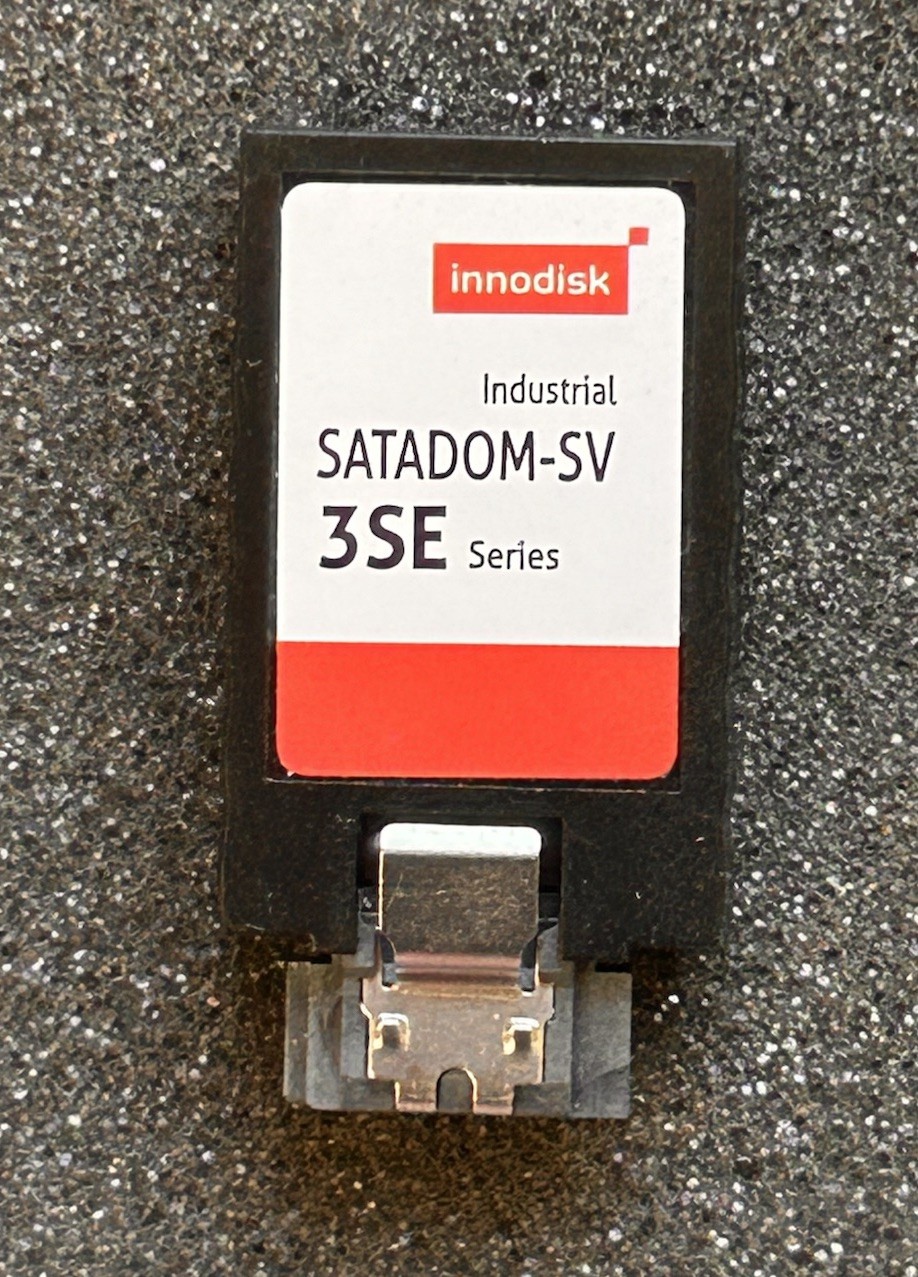 Innodisk SATADOM-SV 3SE 4GB Industrial SATA DOM SSD DESSV-04GD07SWADB-B146