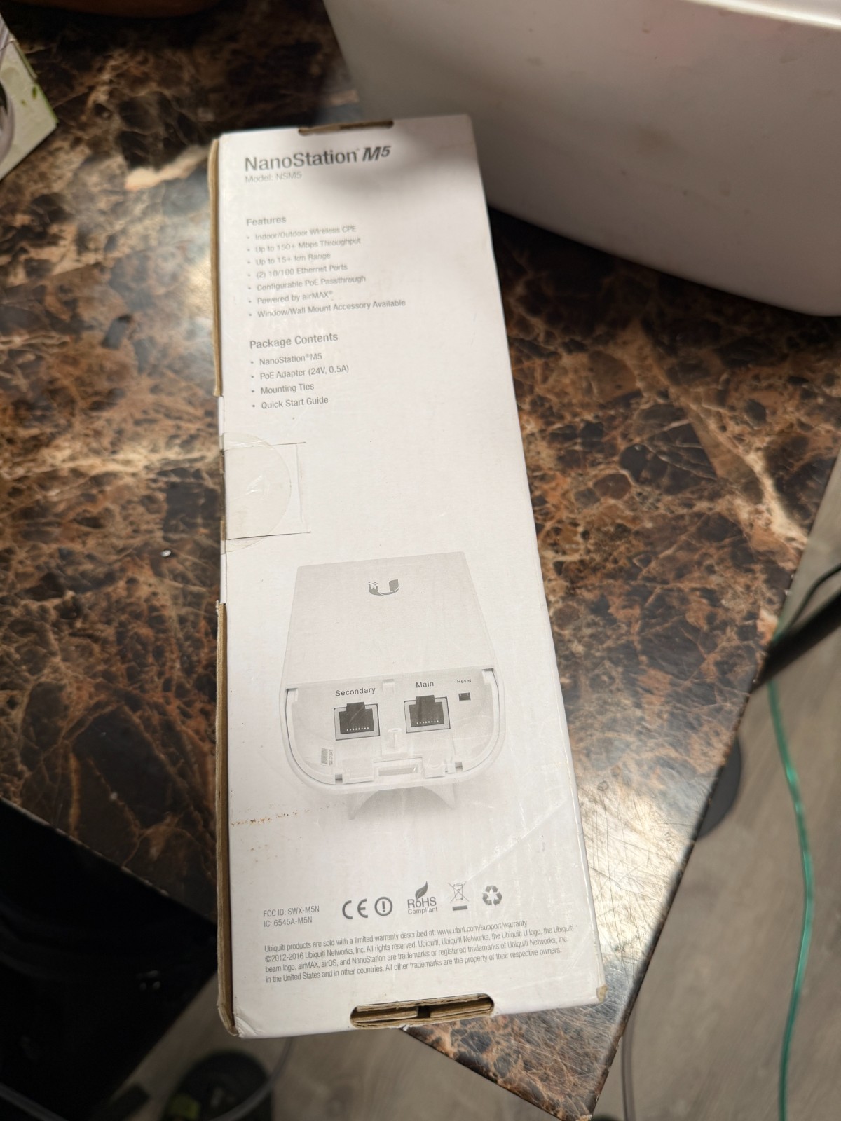 Ubiquiti Nanostation M5 NSM5 5GHz AirMAX 16dBi CPE 150+ Mbps. New Open Box