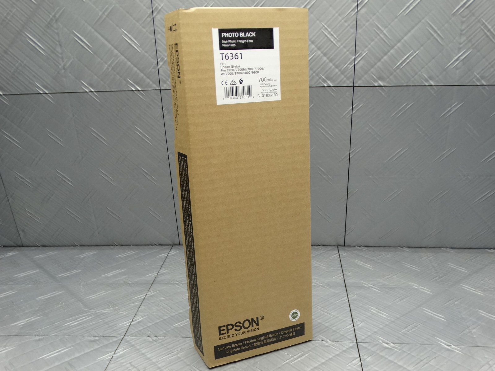 Epson Photo Black Ink Cartridge 700ml for Epson Stylus Pro T6361 (Exp 2021)