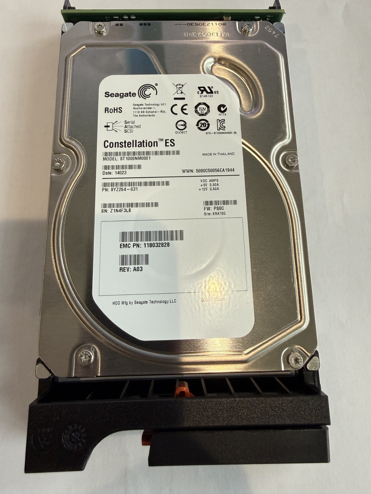 EMC VNXE  118032828 1TB 7200 RP SAS HARD DRIVE VNXe3100 VNXe3150 VNXe3200..