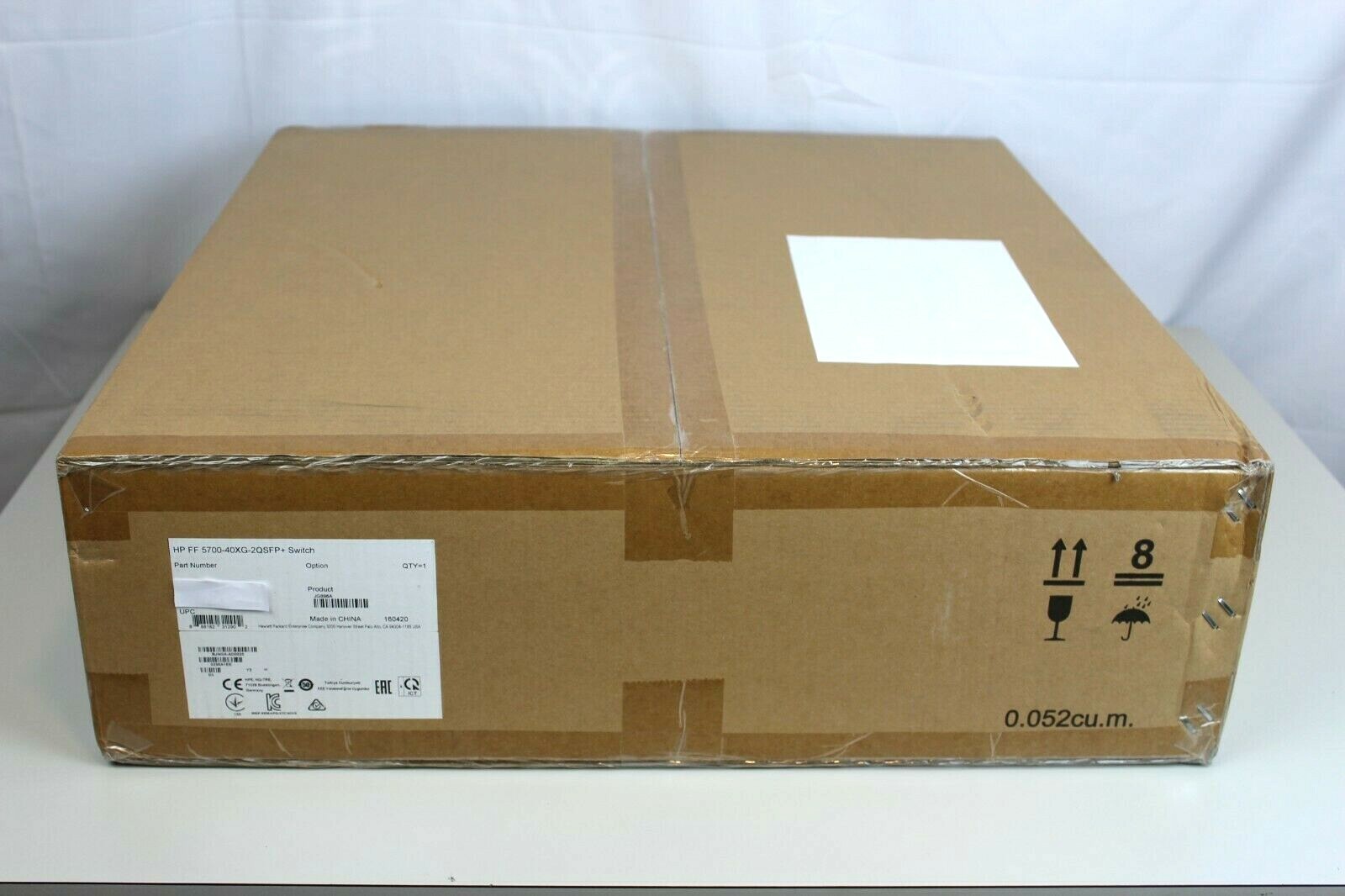 Brand New HP FF 5700-40XG-2QSFP+ Switch JG896A Sealed