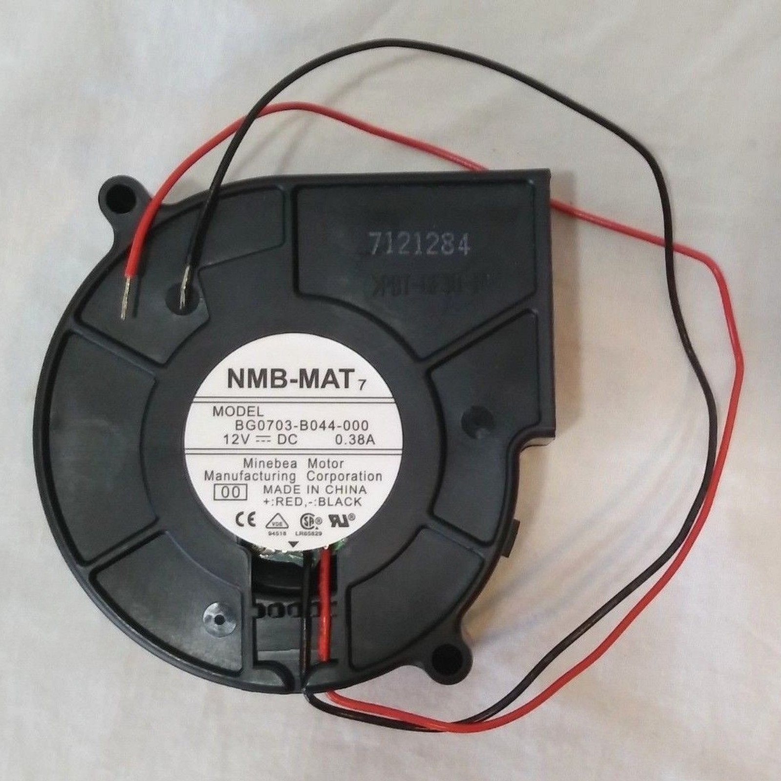 10pcs NMB-MAT Cooling fan blower 75x75x30mm DC 12V 0.38A Model BG0703-B044-000