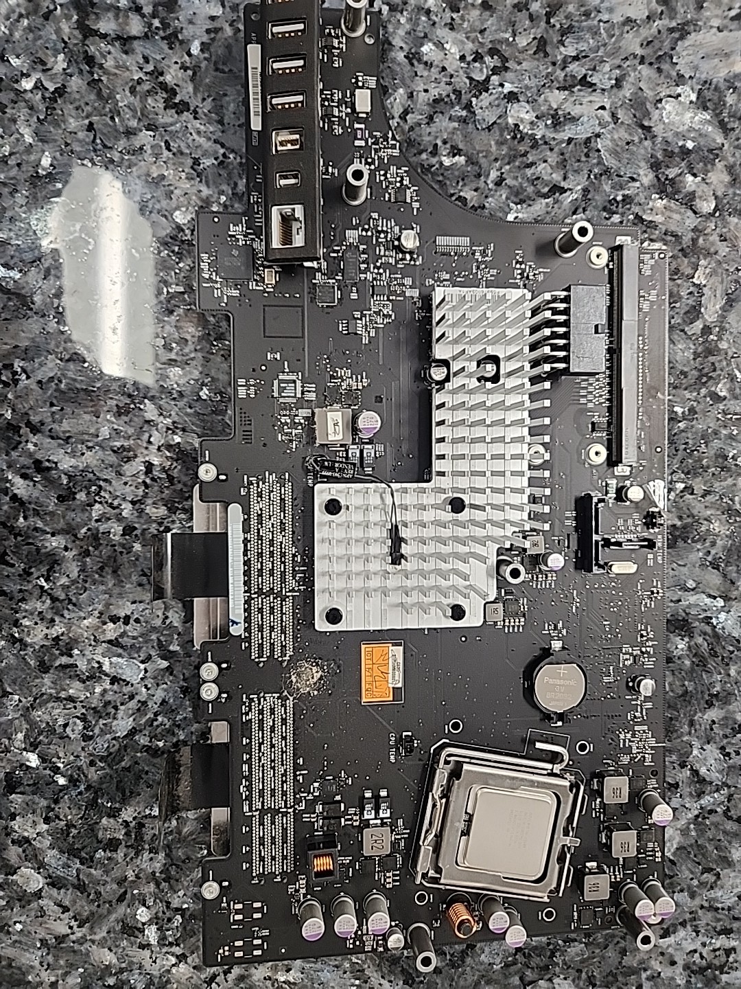 Tested, Apple 820-2507-A Logic Board Motherboard