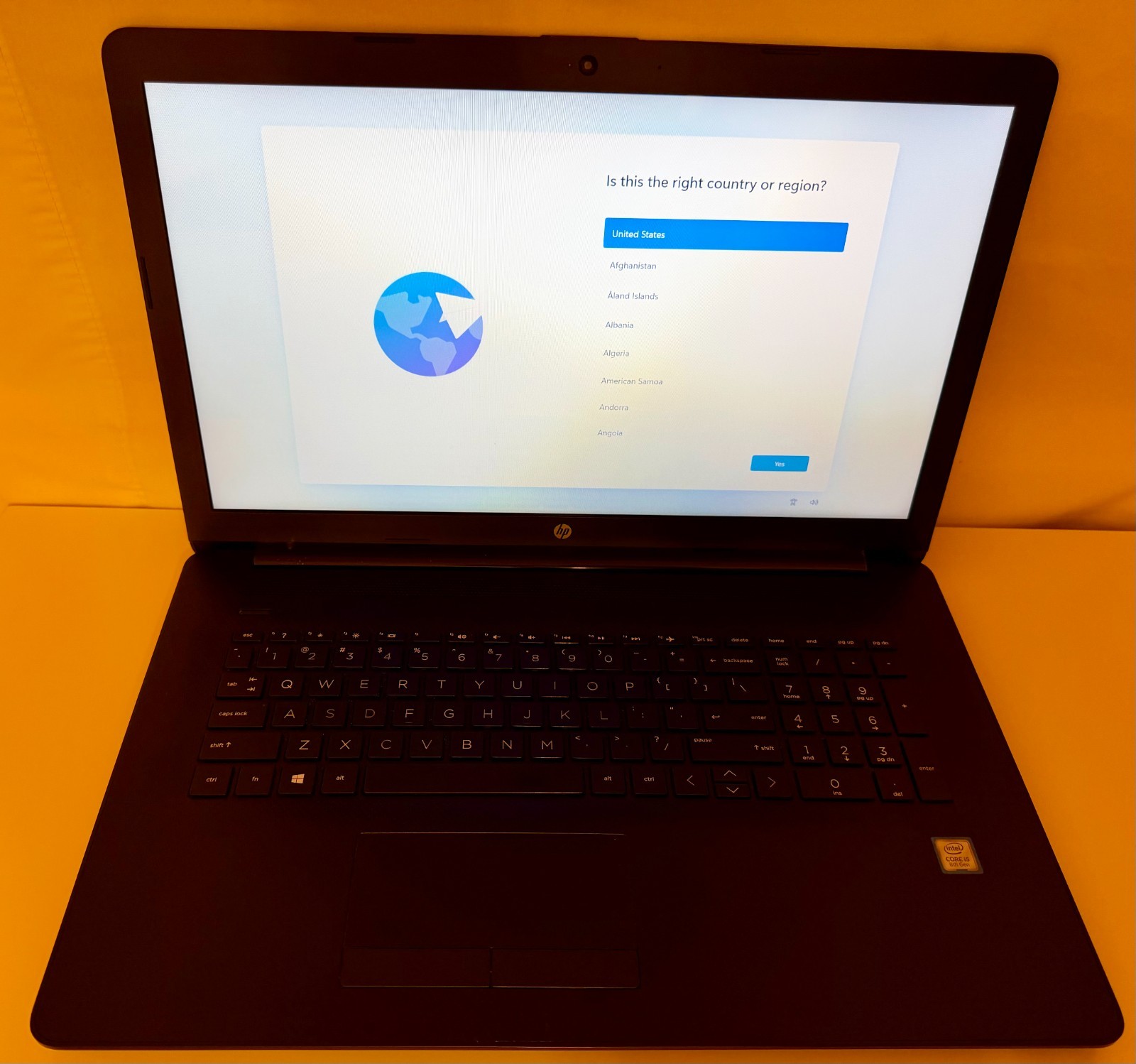 HP Laptop 17-BY1053DX 17.3"HD i5-8265U@1.6GHz 8GB MEM Win 11Home Fresh Reload