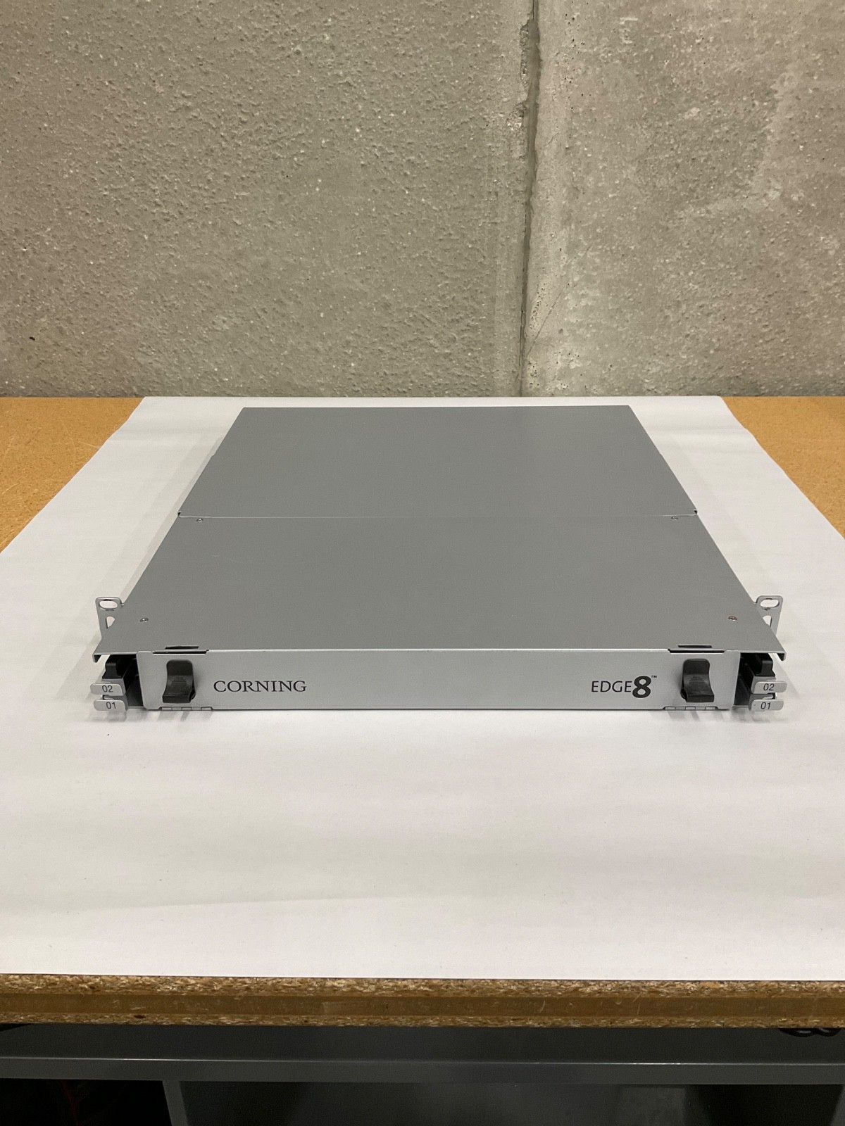 Corning EDGE8-01U Housing Rack Mount Enclosure