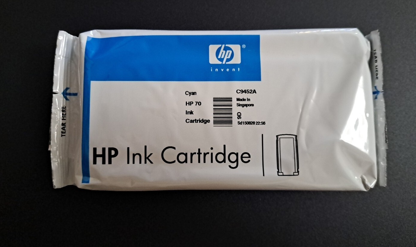 Sealed NEW Genuine HP Brand 70 CYAN Ink Cartridge 130ml C9452A Exp:02/2018.#X173
