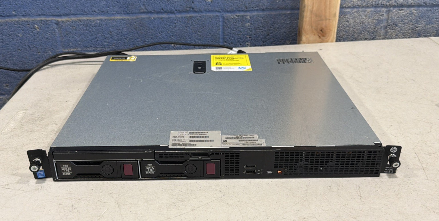HP ProLiant DL320e Gen8 v2 Server | Intel Pentium G3220 4GB RAM 2x 3.5" Caddies