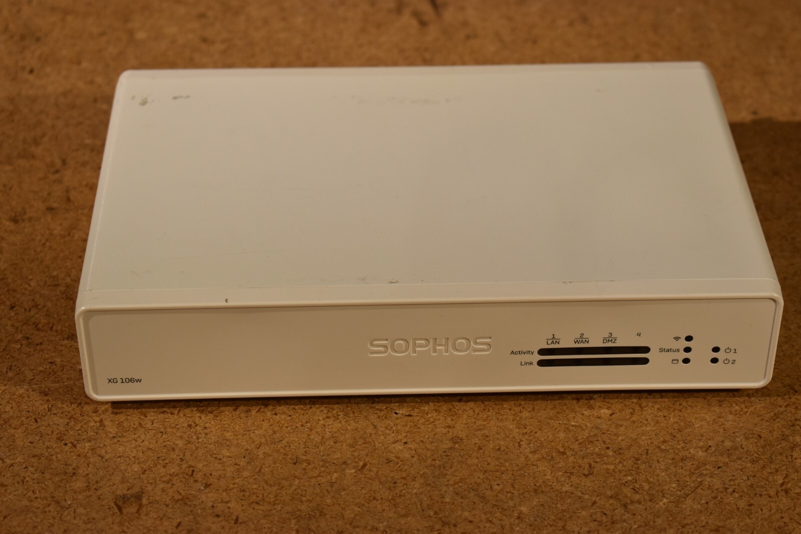 Sophos 4 port Gigabit Fanless OPNsense Firewall Atom E3930 4GB RAM 16GB AES-NI