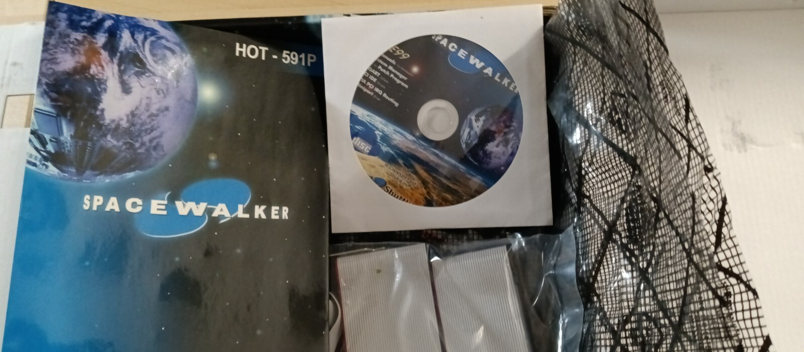 SHUTTLE HOT 591P MOTHERBOARD