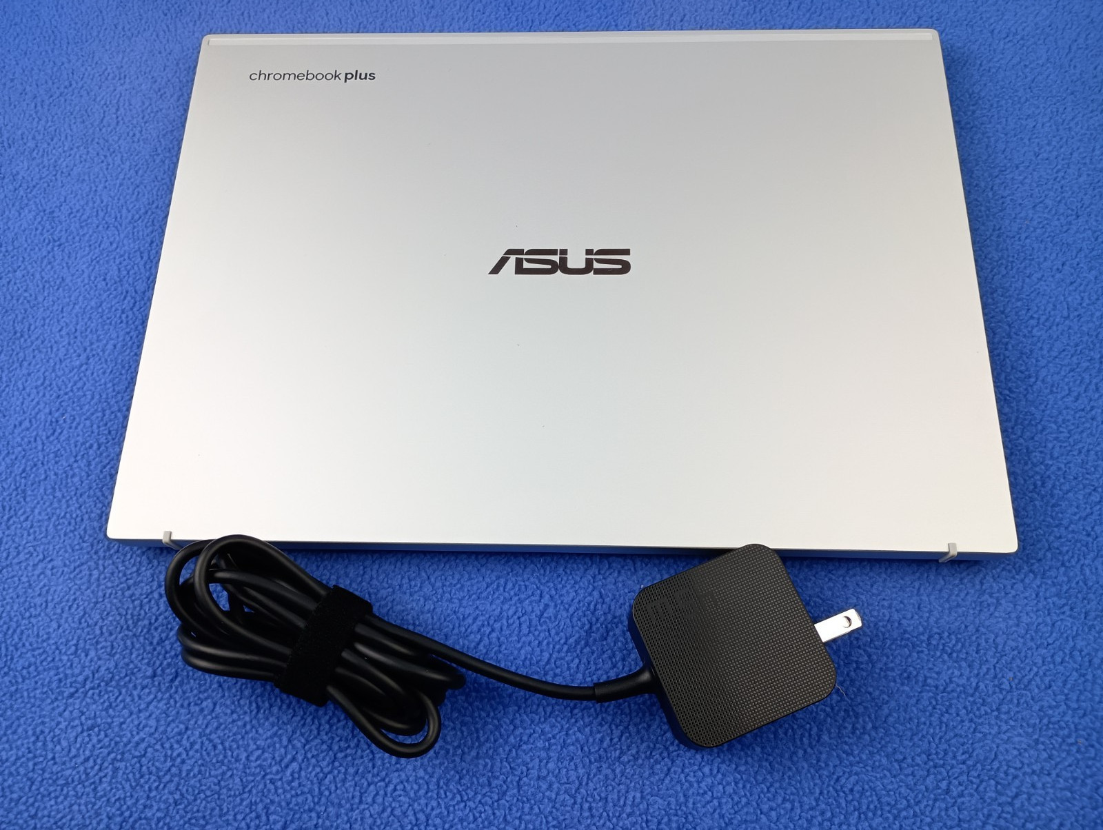 Asus Expertbook CX54 Chromebook Plus, Ultra 5 115U, 16GB, 256GB 120hrz 14" Touch
