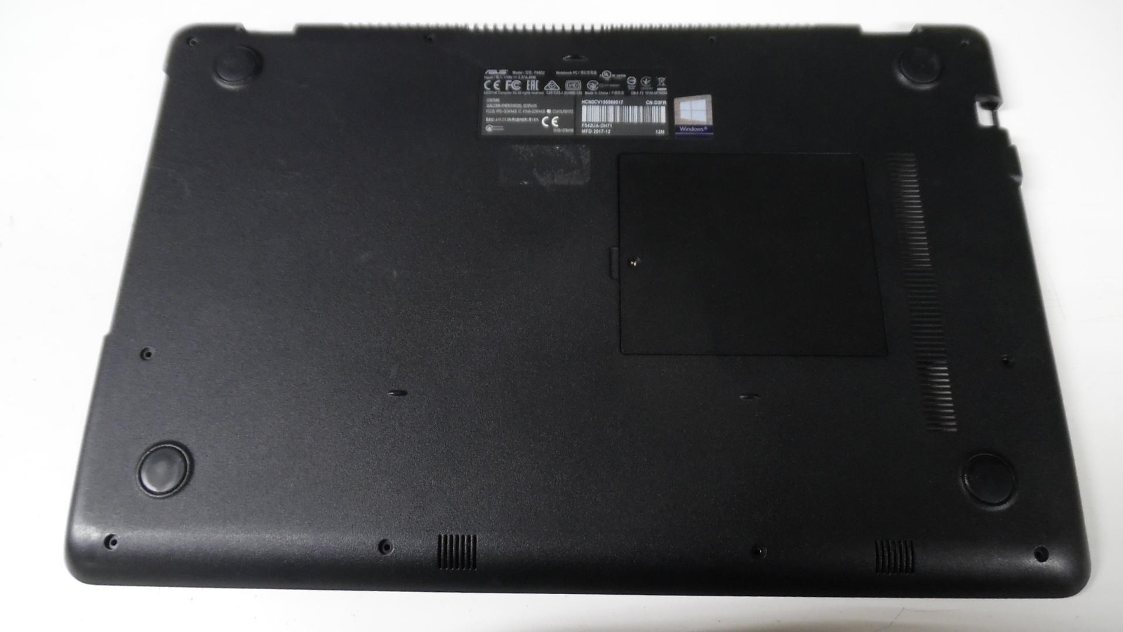 Asus F542U - 15.6" Base Case Chassis w/ Cover Door / F542UA-DH71**