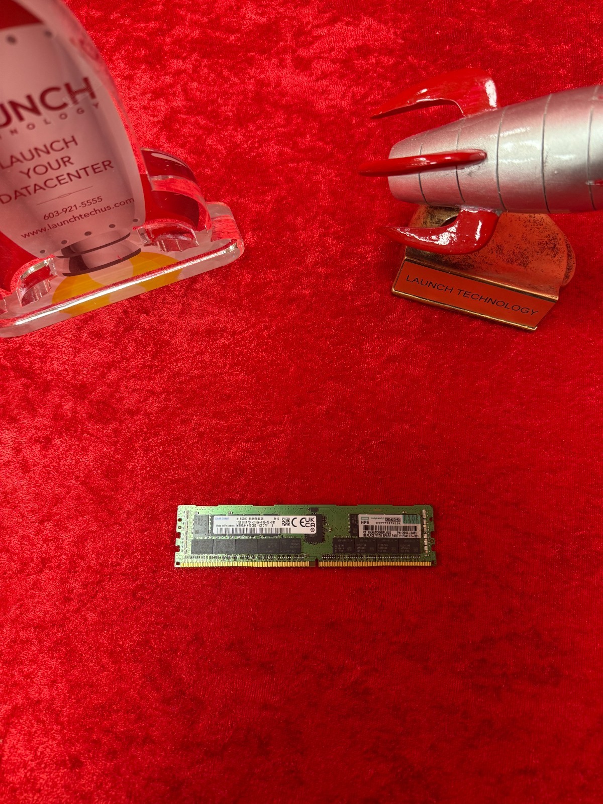 P04177-001 HPE 32GB (1*32GB) 2RX4 PC4-21300V-R DDR4-2666MHZ RDIMM