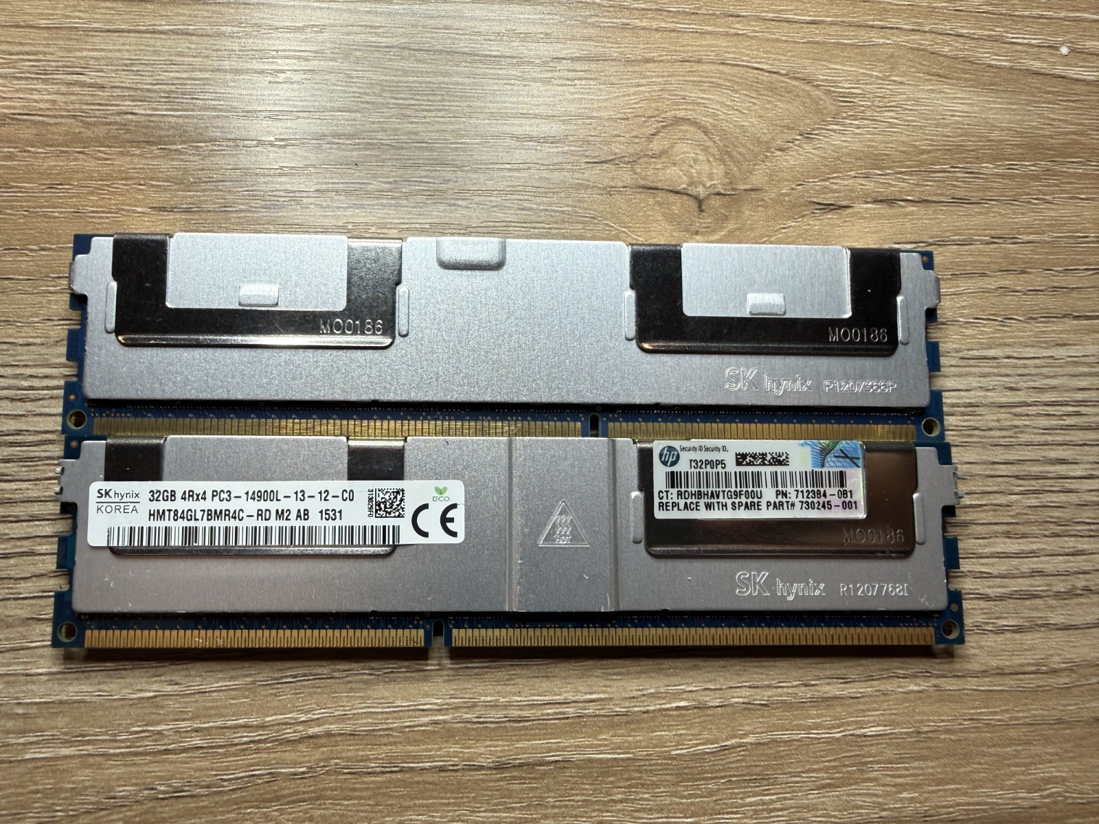 Genuine HP 712384-081 Memory 32GB 4Rx4 PC3-14900L