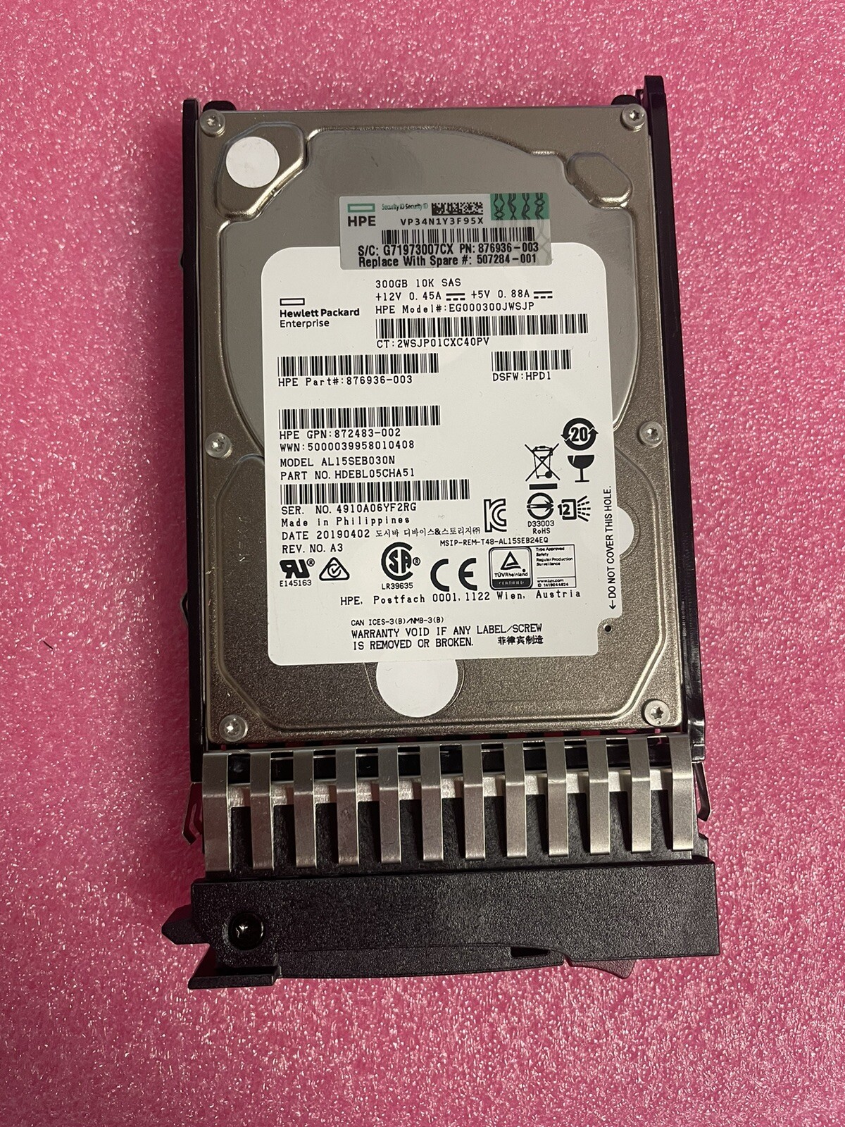 Seagate ST9300605SS 300GB 15K RPM SAS HDD New in Box