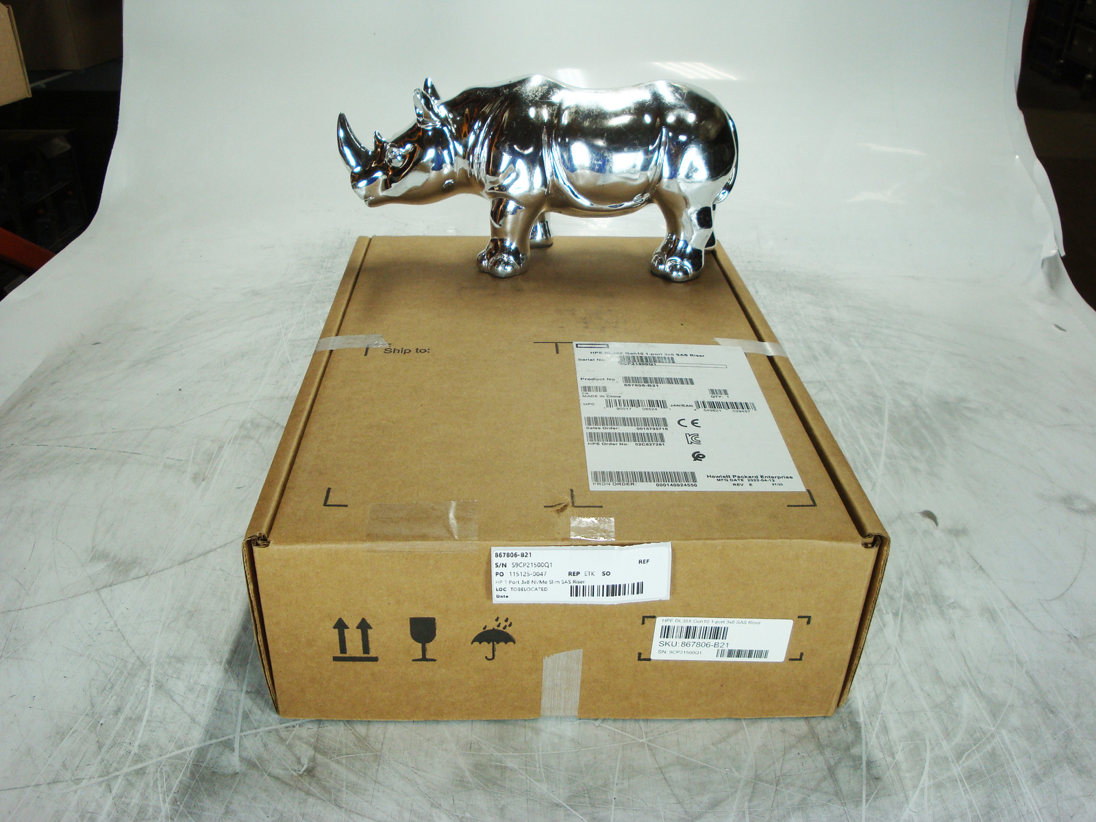 867806-B21 HP DL38X Gen10 x8/x8/x8 1-port 2 NVMe SlimSAS riser 875086-001