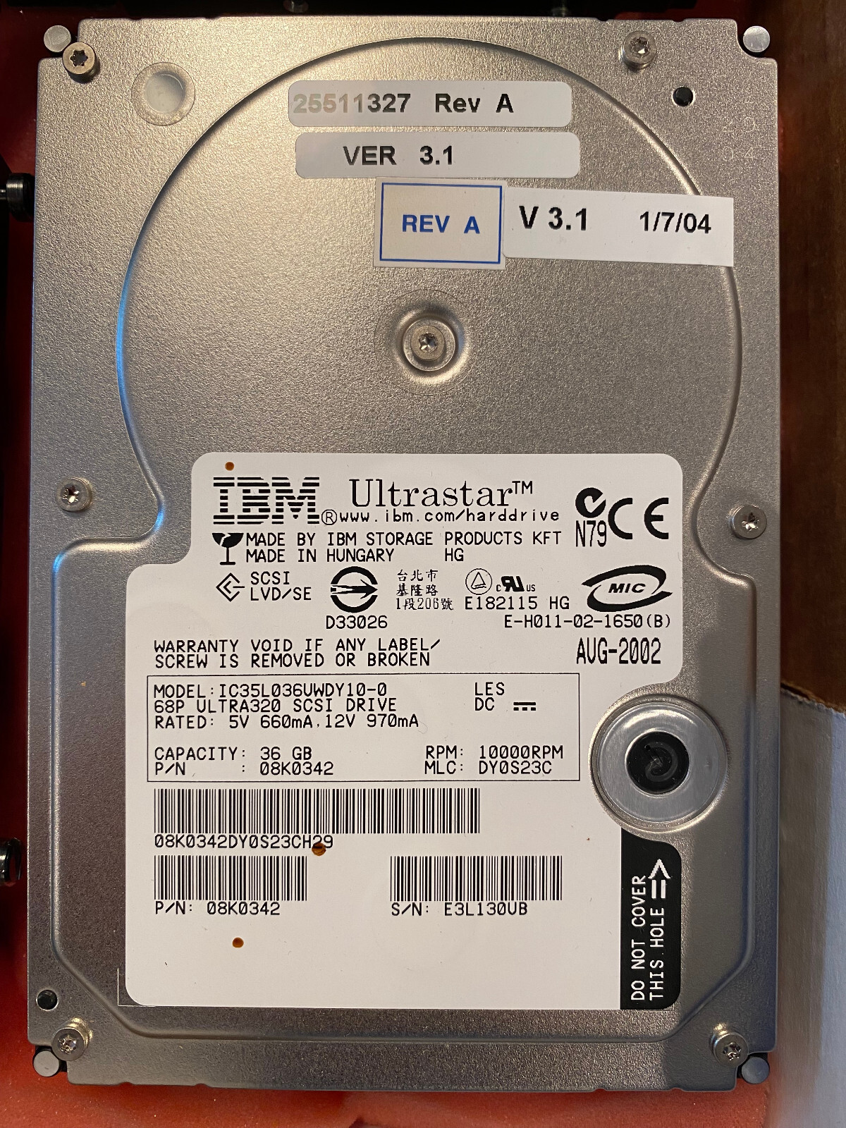 IBM Ultrastar 9.6 GB Ultra320 IC35L146UWDY10-0 SCSI  Hard Disk Drive