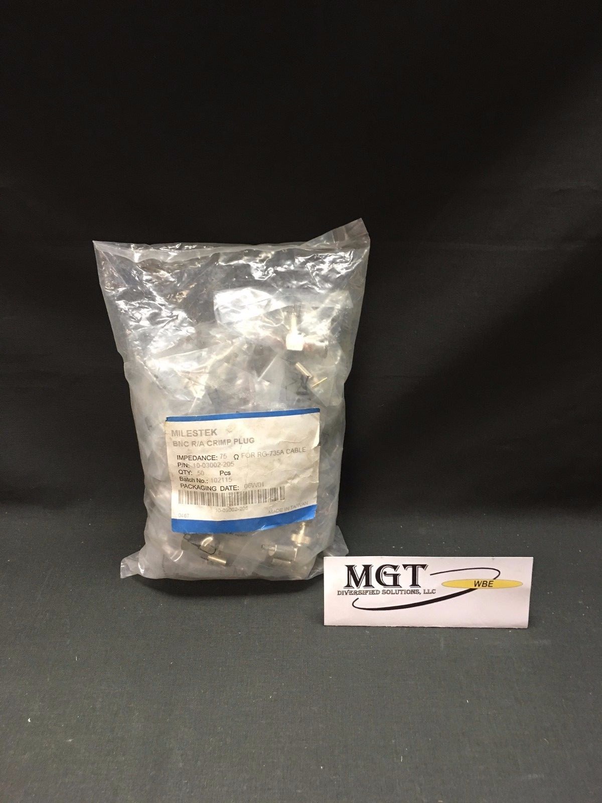 MILESTEK / 10-03002-205 / BNC RT ANGLE 75Ohm MALE PLUG FOR 735 COAX / BAG OF 50