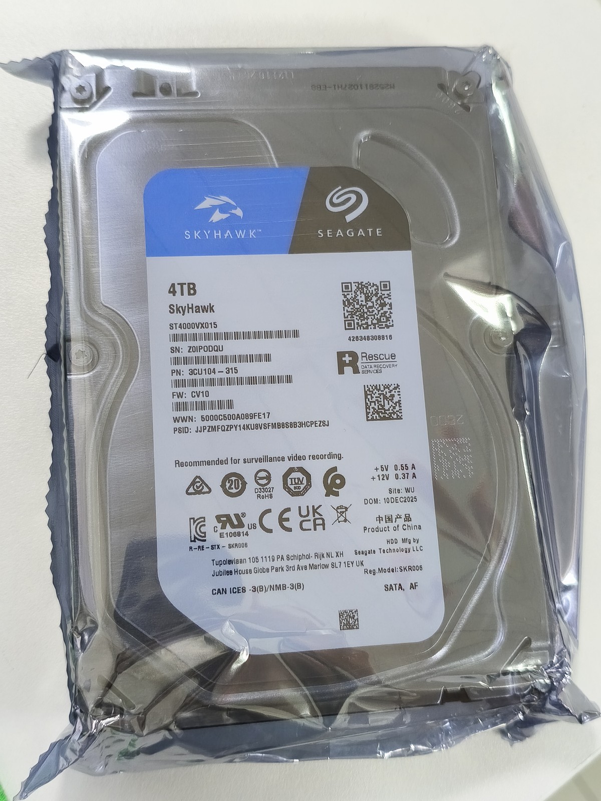 Seagate Surveillance 4TB ST4000VX015 6Gb/s 7.2K SATA 3.5-inch CMR NAS HDD Drive