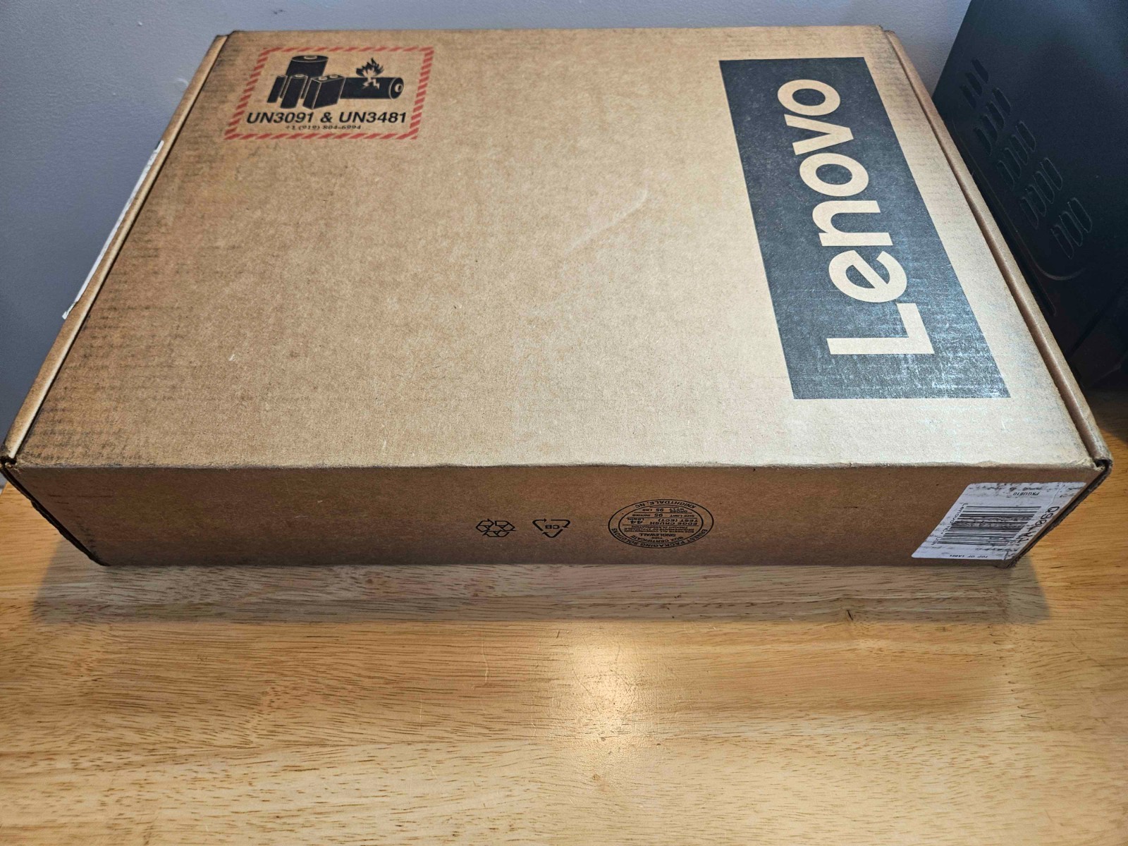 Lenovo Legion 9i Gen 10 18" WQUXGA Intel Core Ultra 9 275HX RTX 5080 32GB 1TB