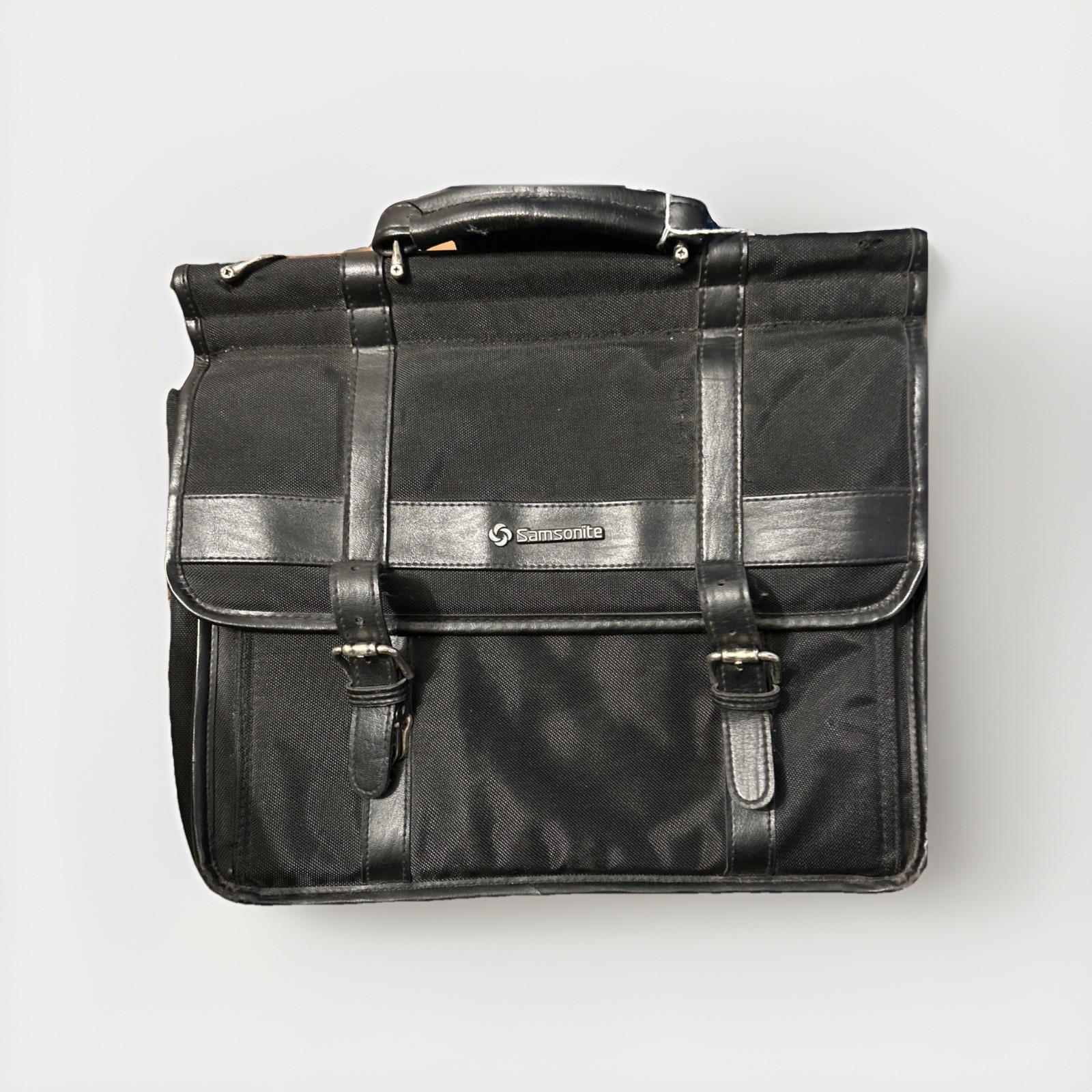 Samsonite Classic Black Multi-Pocket Travel Laptop Bag Without Shoulder Strap