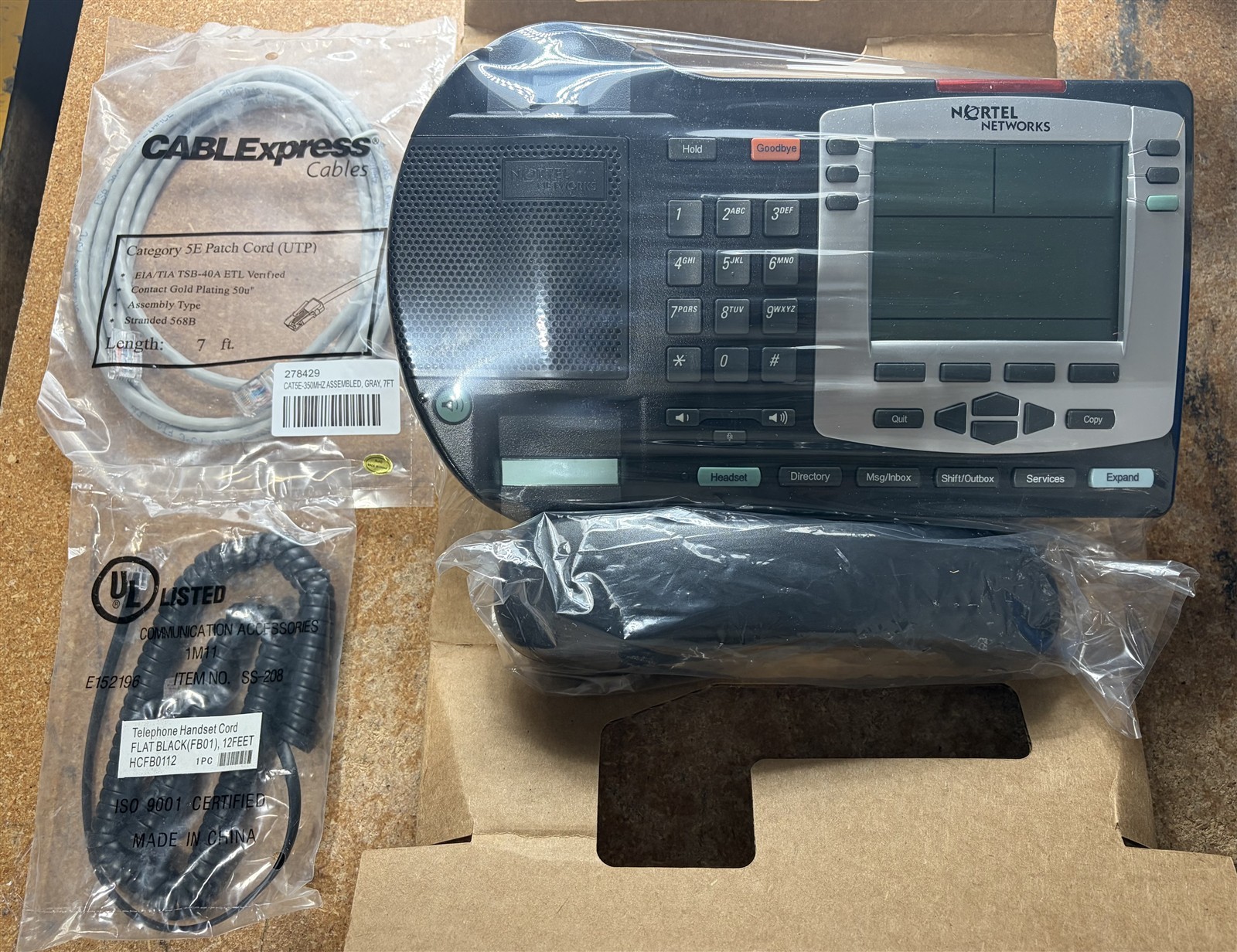 Bulk Lot Qty Nortel Networks i2004 IP Phone