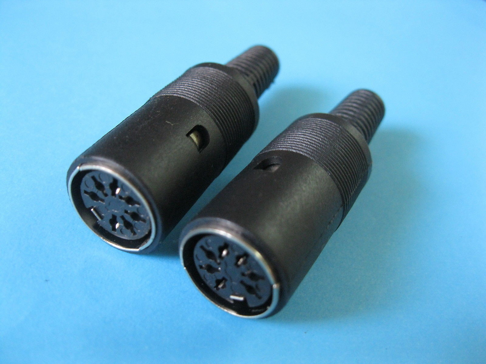 100 pcs Standard DIN Jack 7 Pin Female Connector with Plastic Handle New