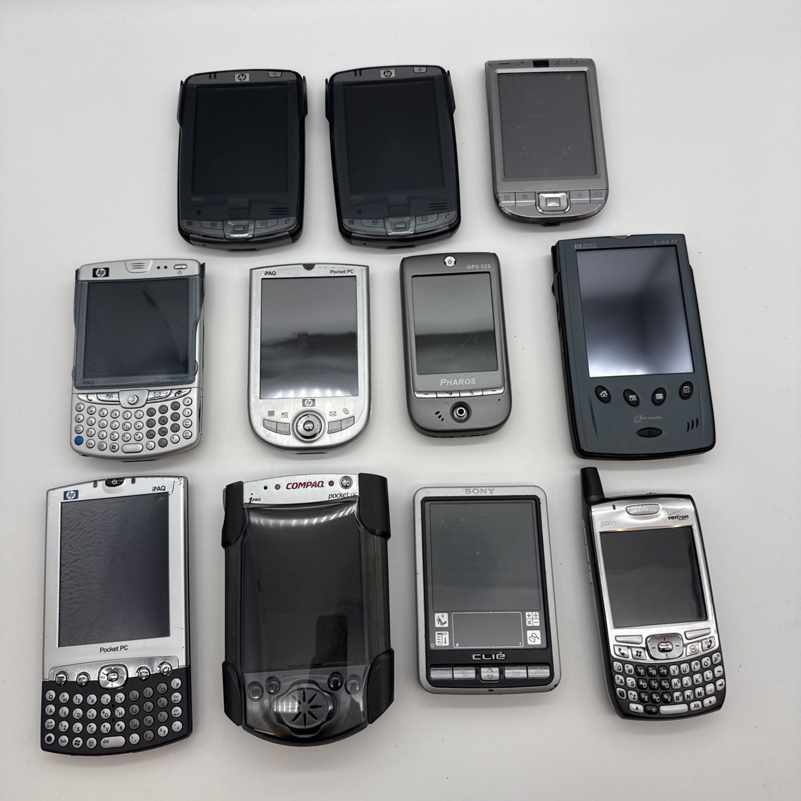 LOT OF 11 HP iPAQ hx2750, hx2795b, H4300, H1900, 111…Pocket PC (UNTESTED) AL12:2