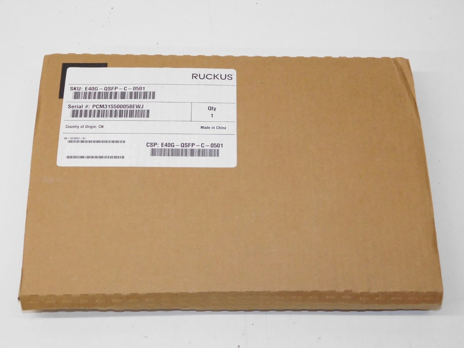 Ruckus E40G-QSFP-C-0501 Brocade 40G QSFP+ Passive Direct Attach Copper Cable