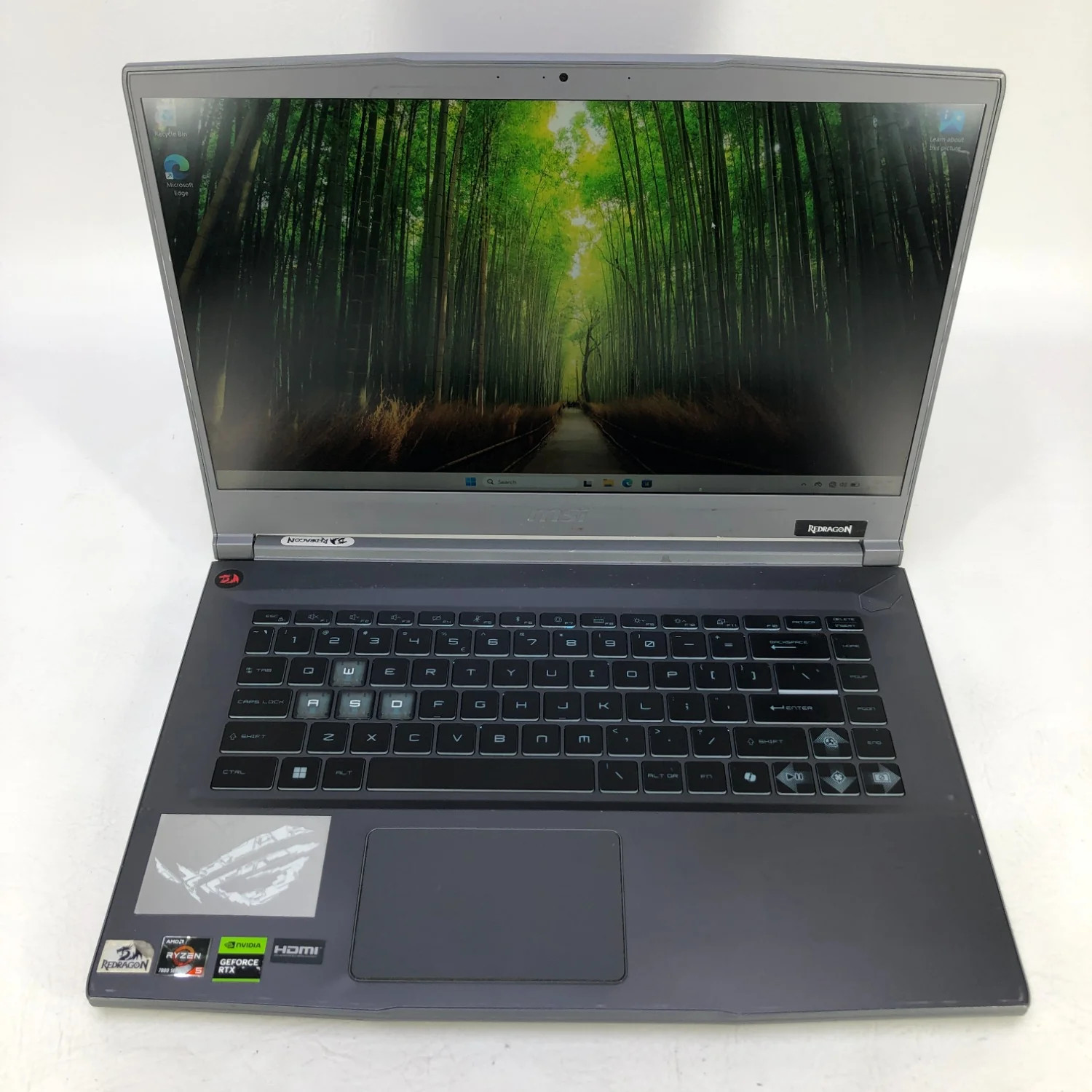 Broken MSI Thin A15 15.6" Ryzen 5 7535HS 3.3GHz 24GB RAM 512GB SSD /Damage Hinge