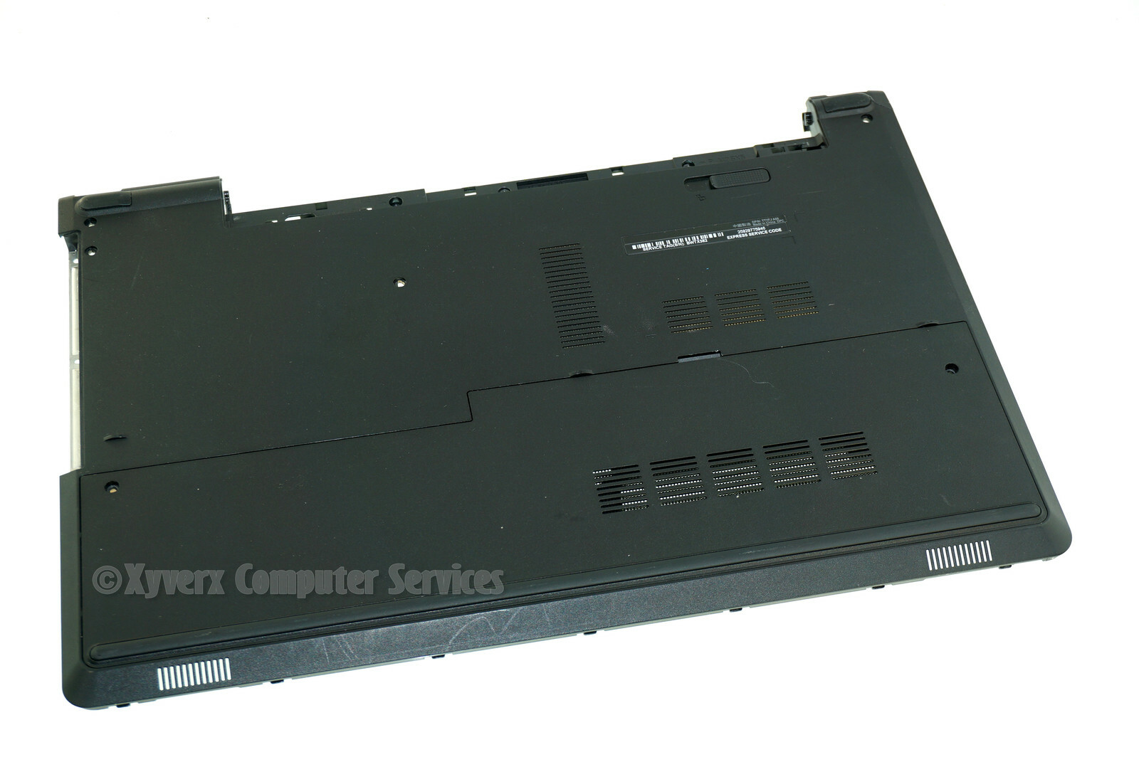 PTM4C AP1AP000A00 OEM DELL BASE W COVER INSPIRON 5559 P51F READ (GRADE C)(BF62)