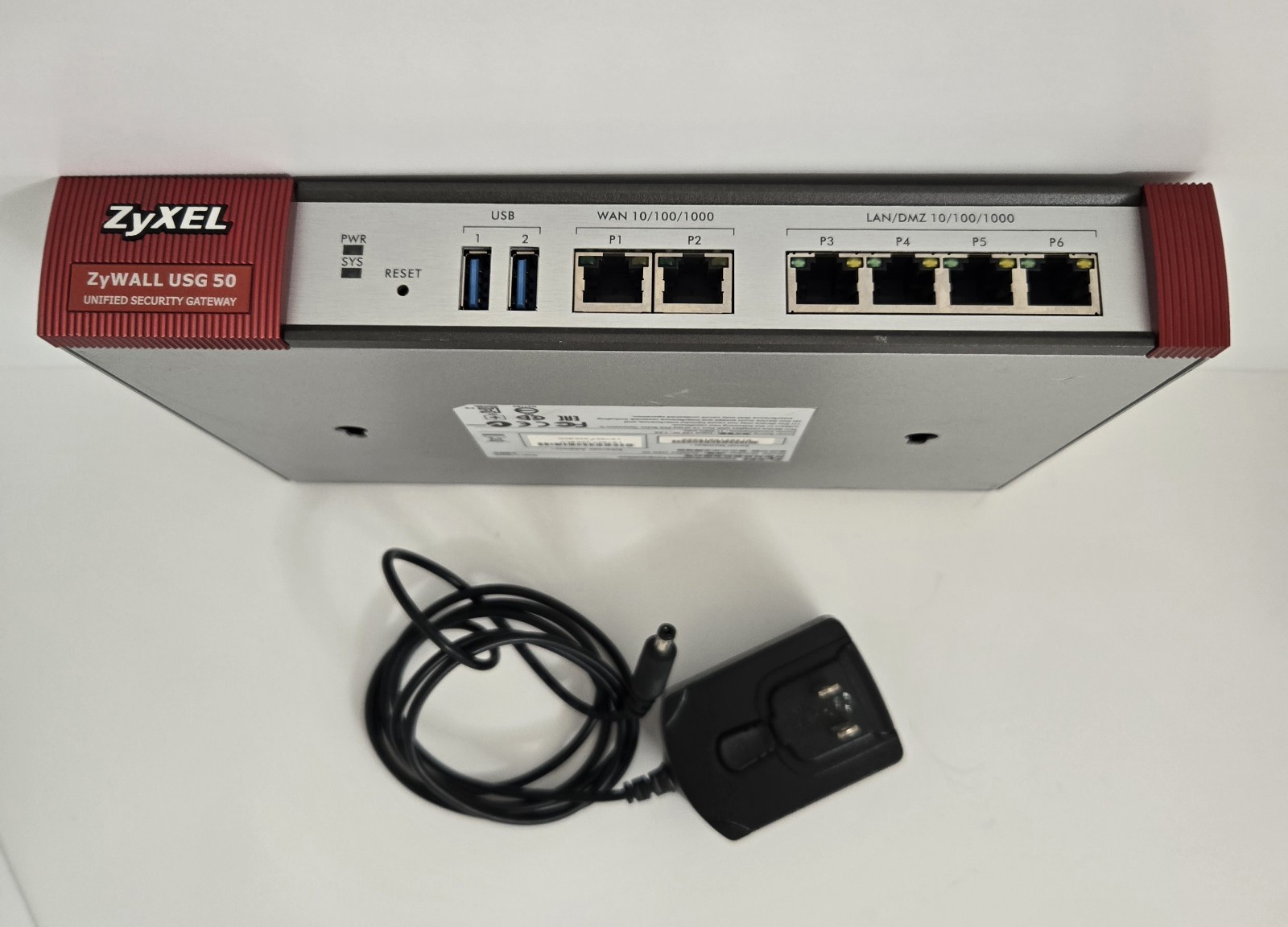 Zyxel Communications VPN Firewall (1025)