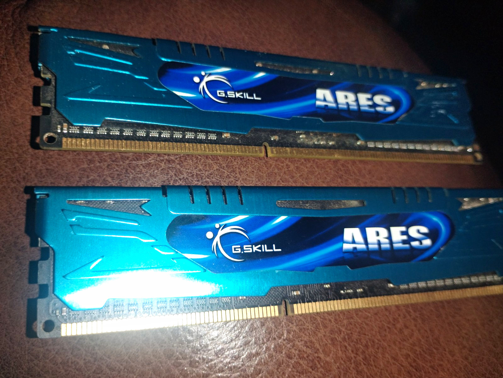G.SKILL ARES 8GB (2x4GB) DDR3-1600 PC3-12800 240-Pin XMP F3-1600C9D-8GAB