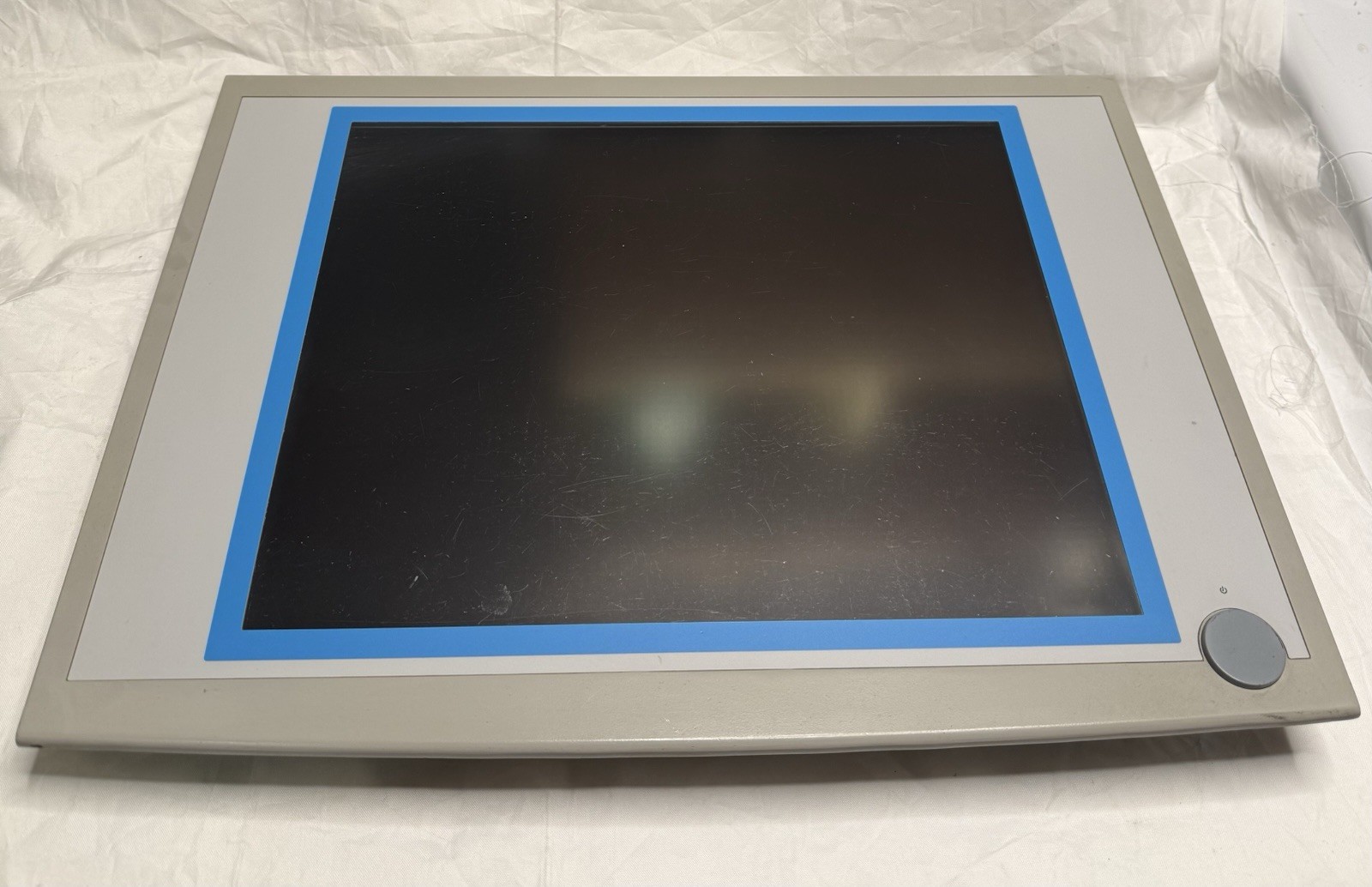 advantech fpm-5171g-r3be led monitor touchscreen For Parts Or Repair Not Tested