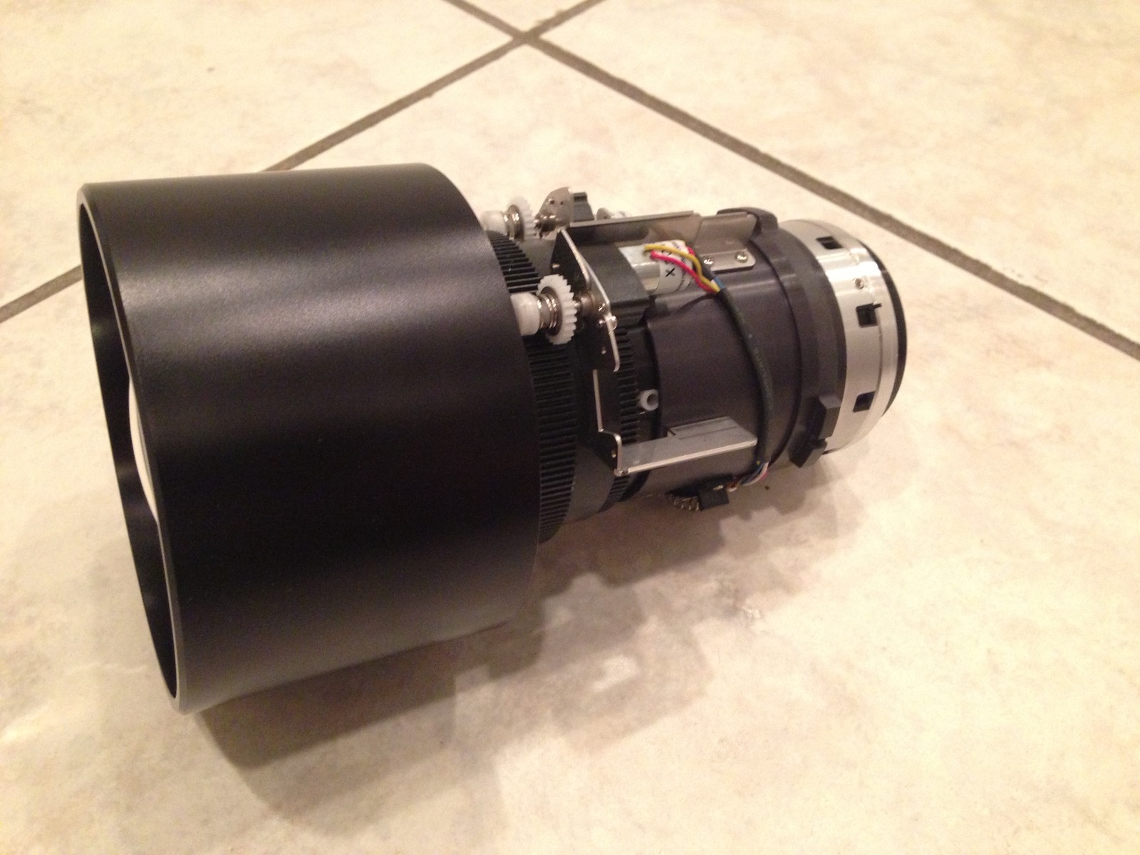 Digital Projection 112-500 Short Throw Zoom Projector lens E-Vision 1080P WUXGA
