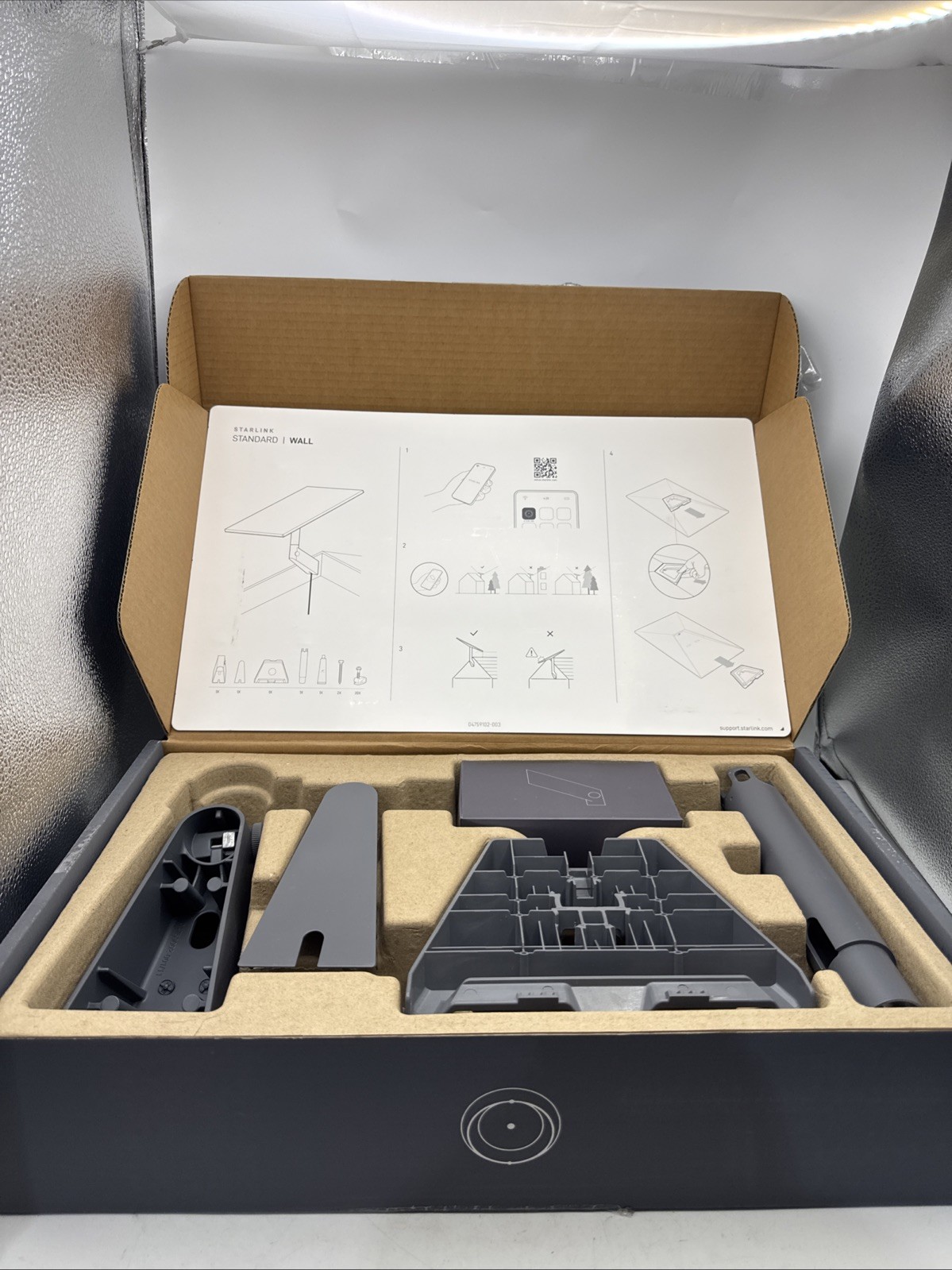 Brand New Starlink Standard Wall Mount Kit Gen 3/4 04759102-501 (VD)