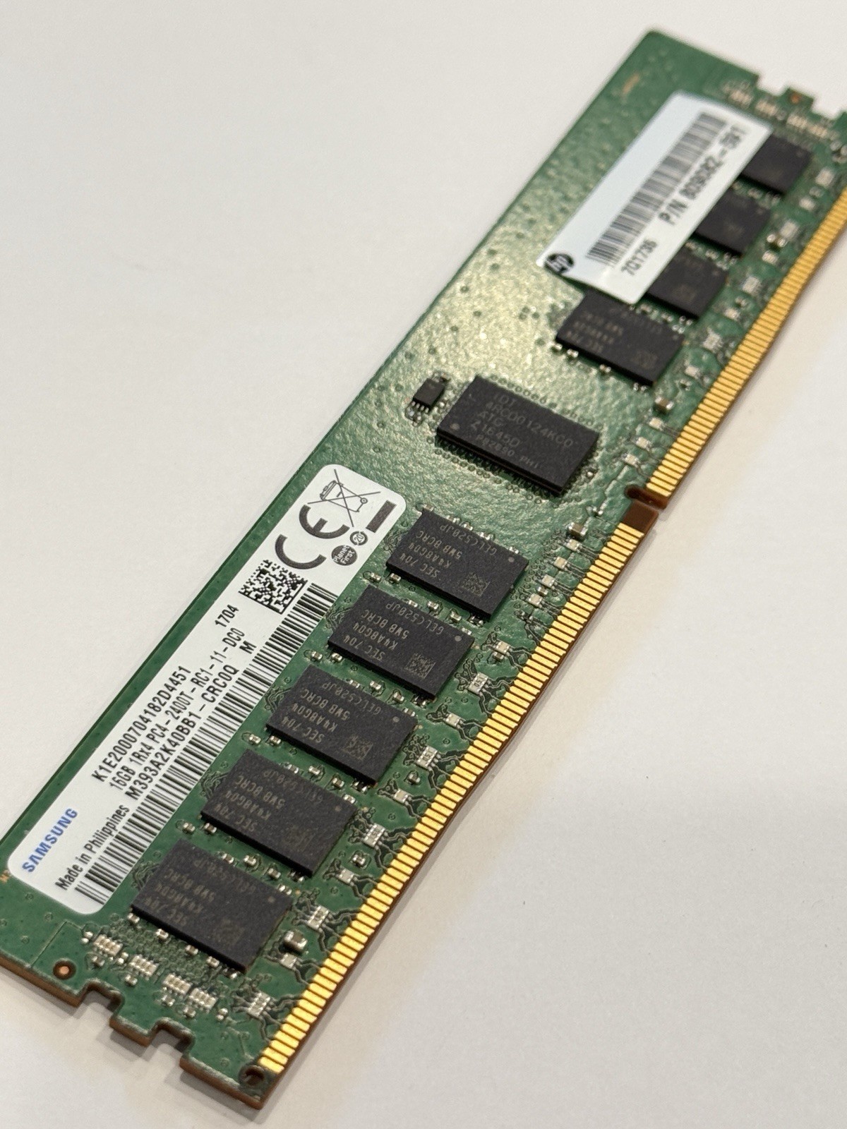 Samsung 16GB PC4-2400T 1Rx4 DDR4 ECC Server Memory RAM M393A2K40BB1-CRC0Q