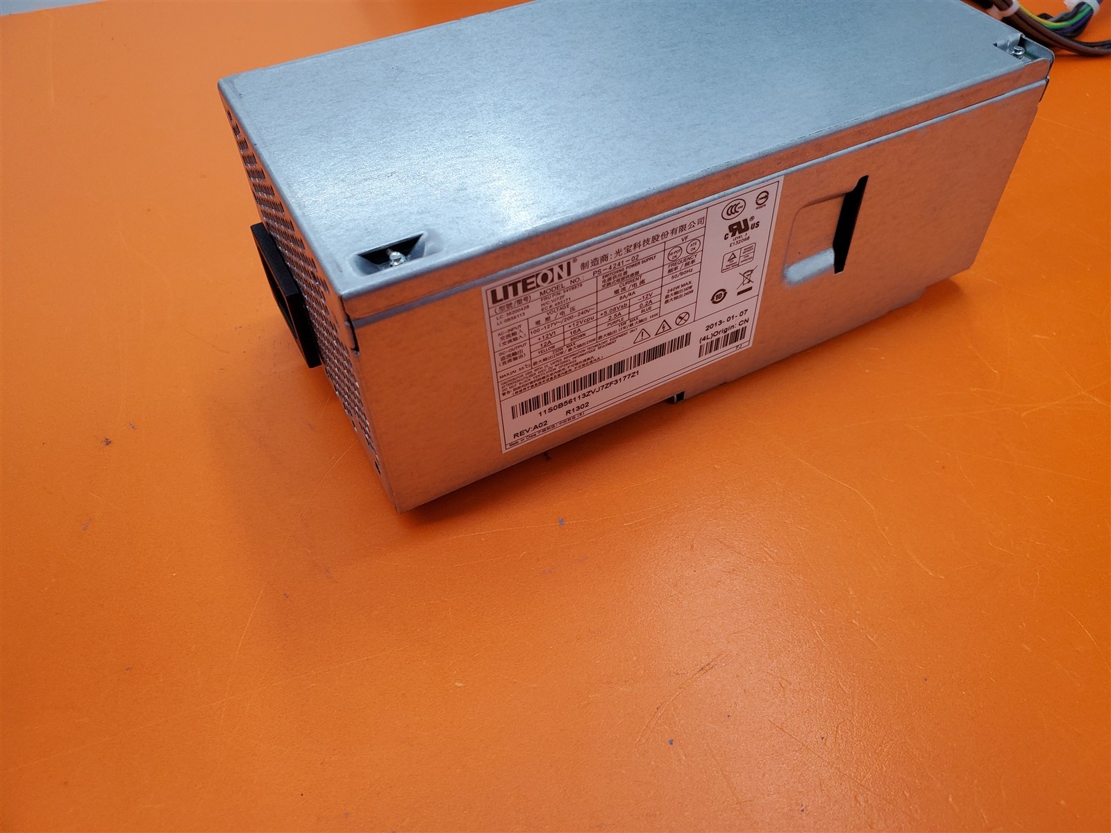 ⭐️⭐️⭐️⭐️⭐️ Desktop 240W PC Power Supply Lite-On PS-4241-02 54Y8878