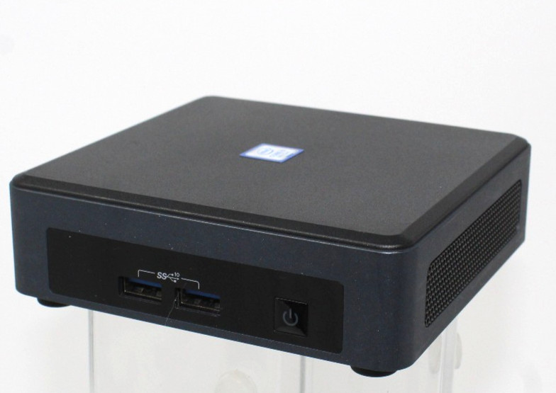 Intel NUC8i3PNK i3 8145U @ 2.1 GHz 256 GB 8 GB Mini PC NO OS