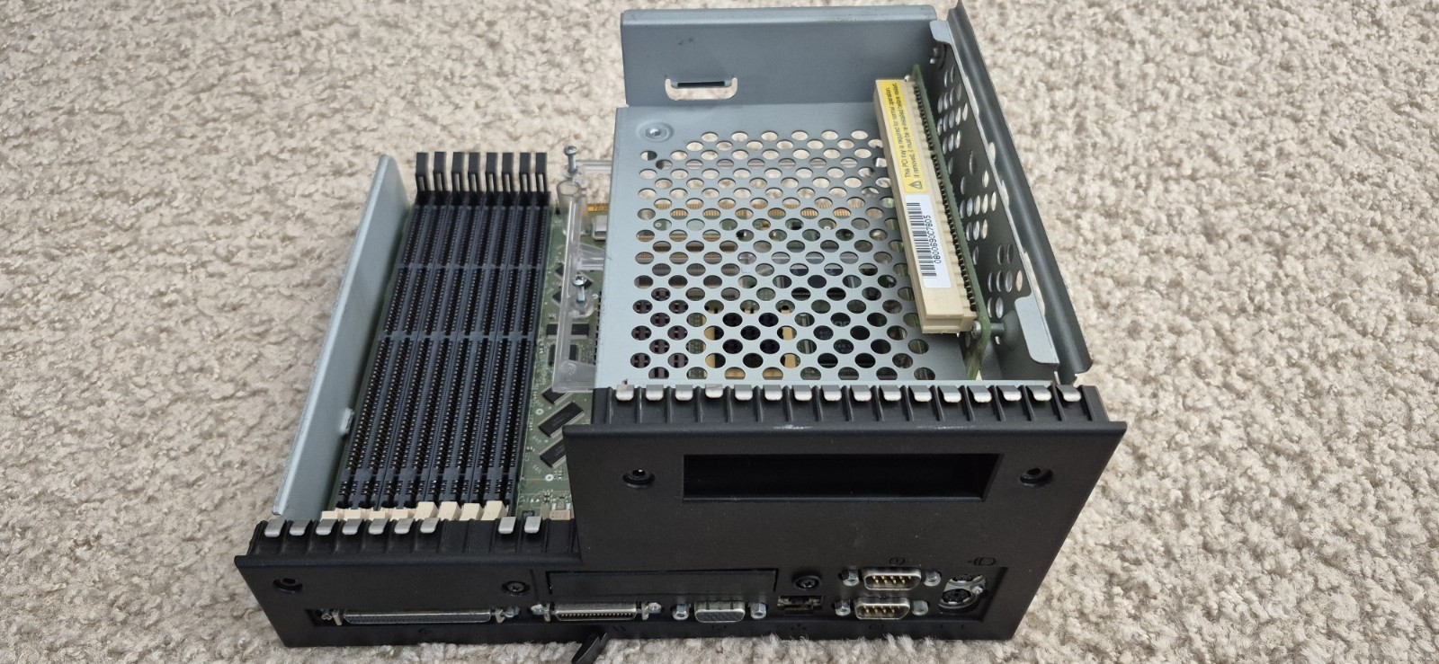 SGI SILICON GRAPHICS O2 MOTHERBOARD ,030-1038-002,NO CPU OR RAM  UNTESTED