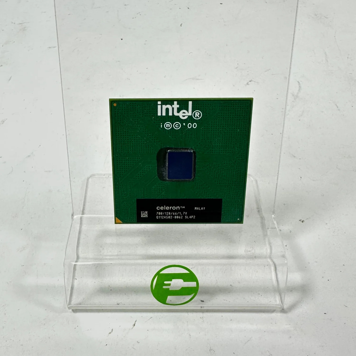 Intel Celeron Coppermine 700MHz Single Core SL4P2 Single Thread PGA370