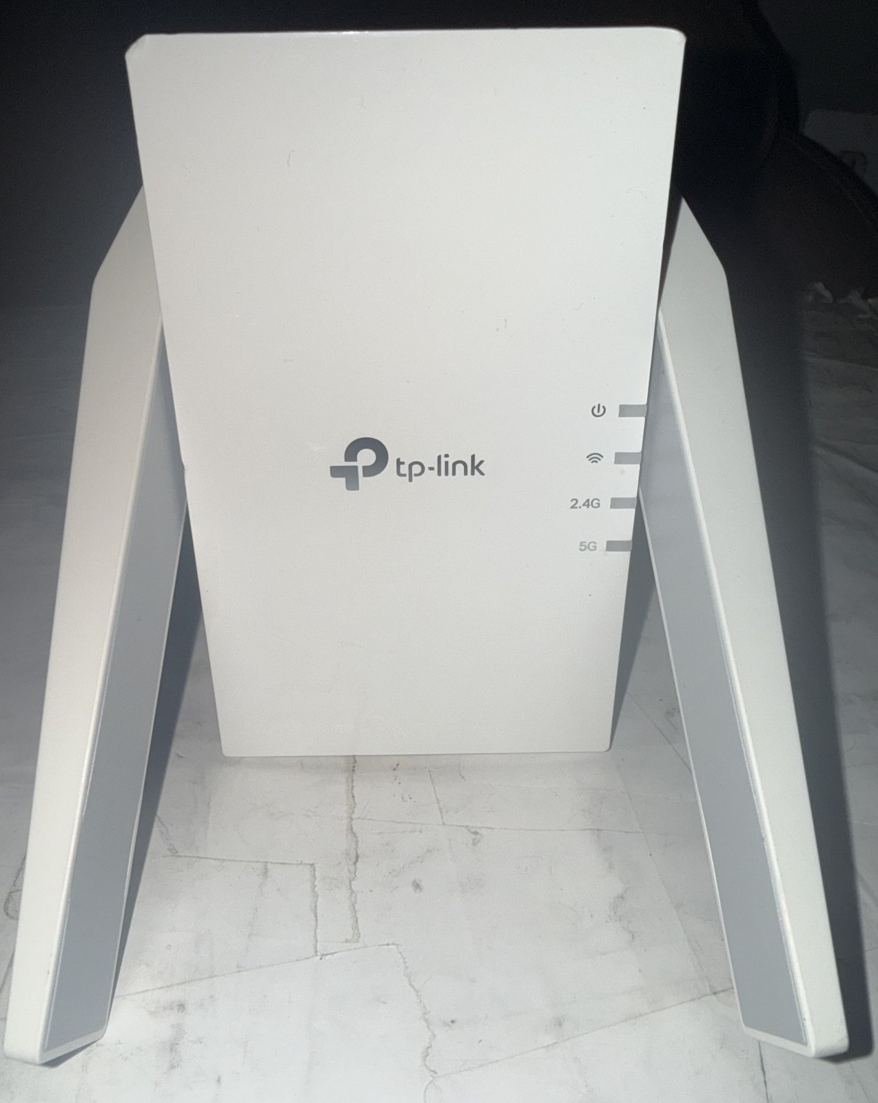 TP-Link RE605X AX1800 Wi-Fi 6 Range Extender White Dual-Band Gigabit LAN