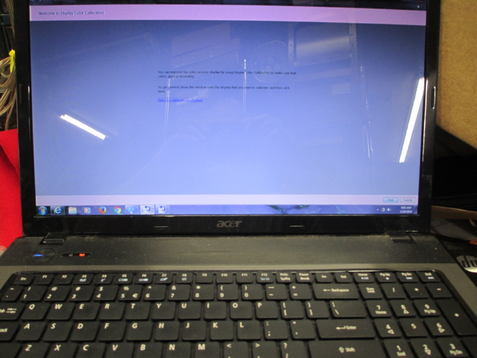 HP & Acer 17" LAPTOPS  see pictures for details (For Parts) turns on