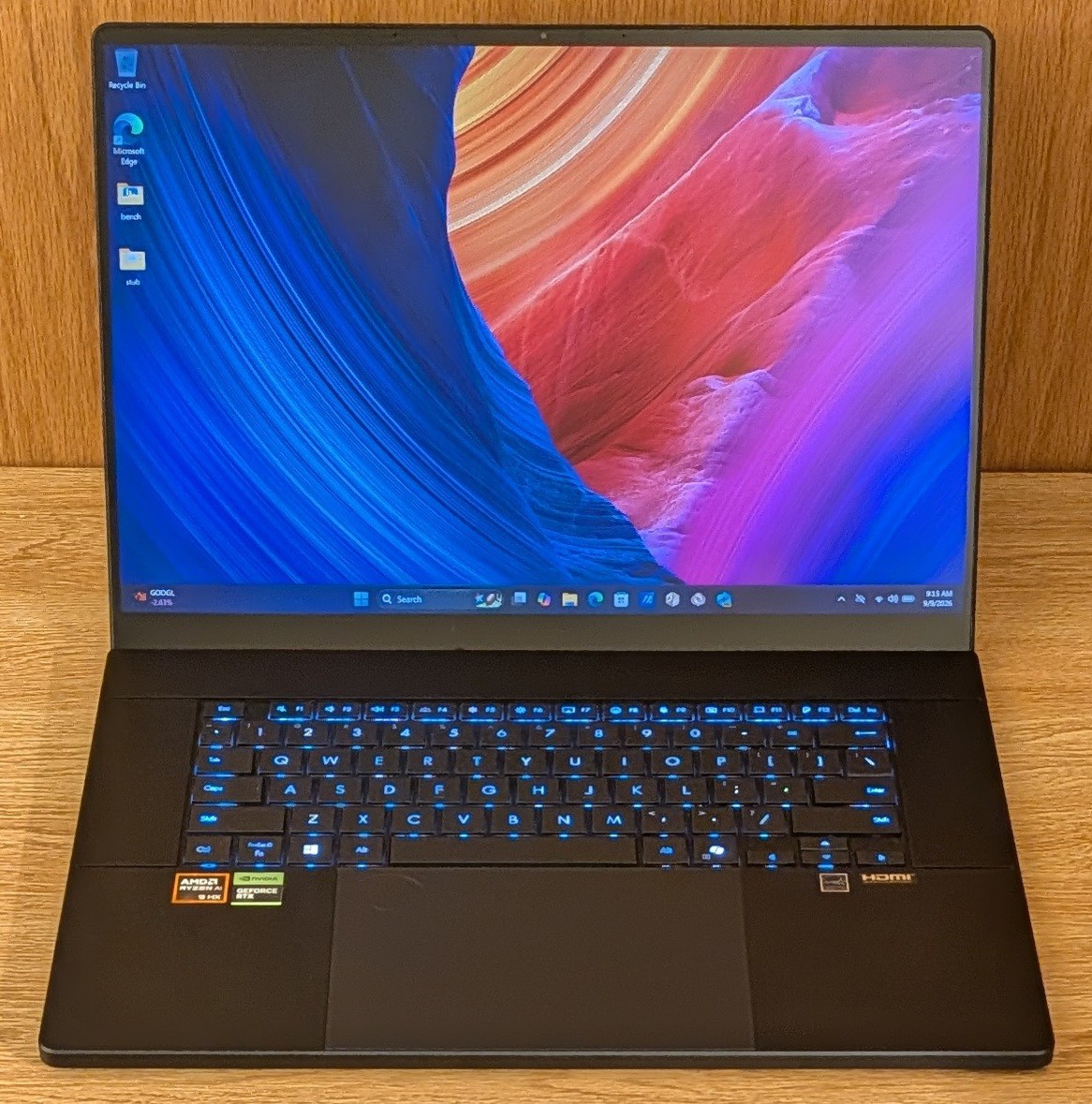 ASUS ProArt P16 3K 120Hz OLED (Ryzen AI 9 HX 370, 32GB/2TB SSD, RTX 5070) Black
