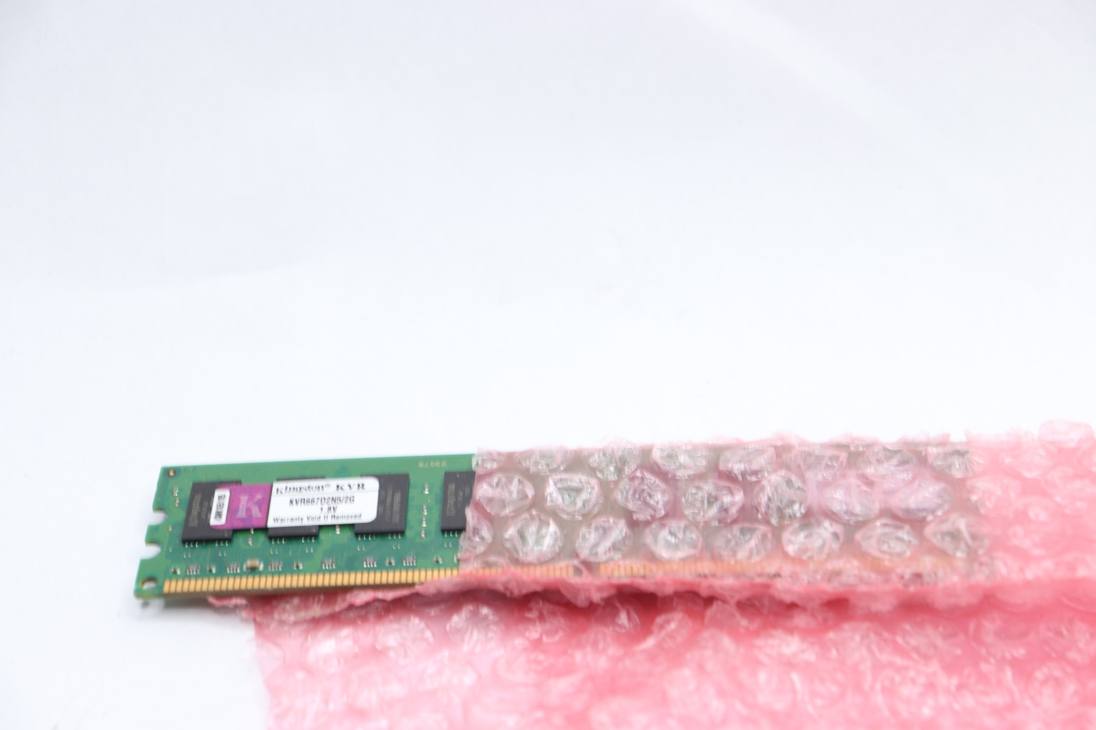 Kingston ValueRAM Desktop Memory 2GB DDR2 667 KVR667D2N5/2G
