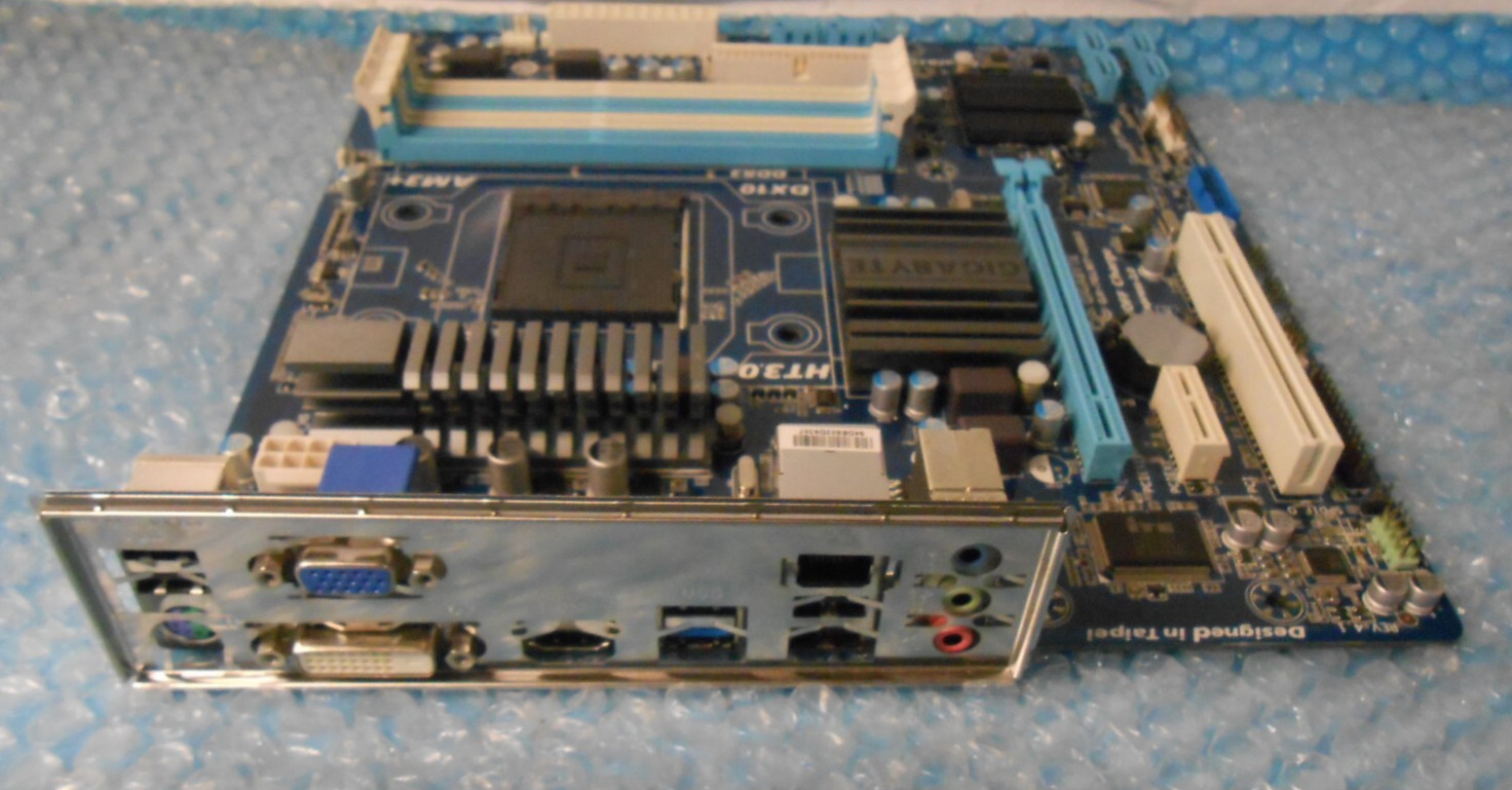 GIGABYTE GA-78LMT-USB3 Motherboard AM3+ WITH IO SHIELD