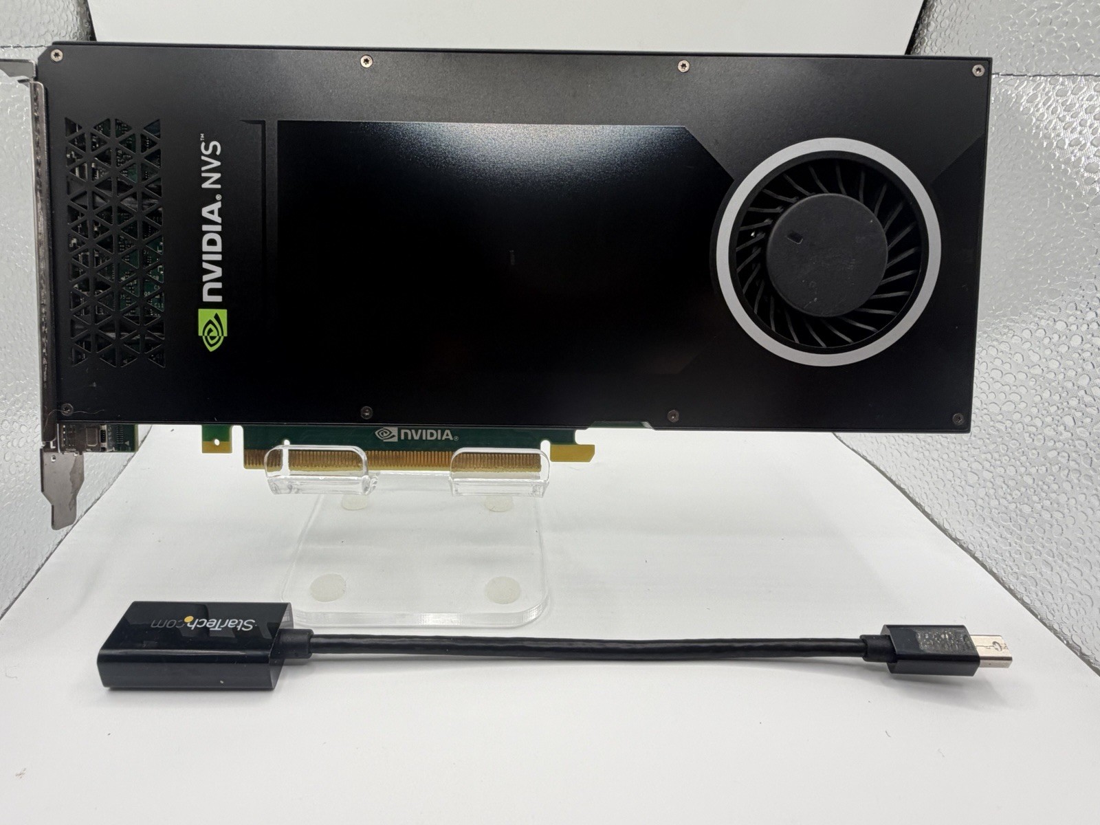PNY NVIDIA NVS 810 4GB DDR3 PCIe Graphics Card VCNVS810 + StarTech Adapter 8X DP