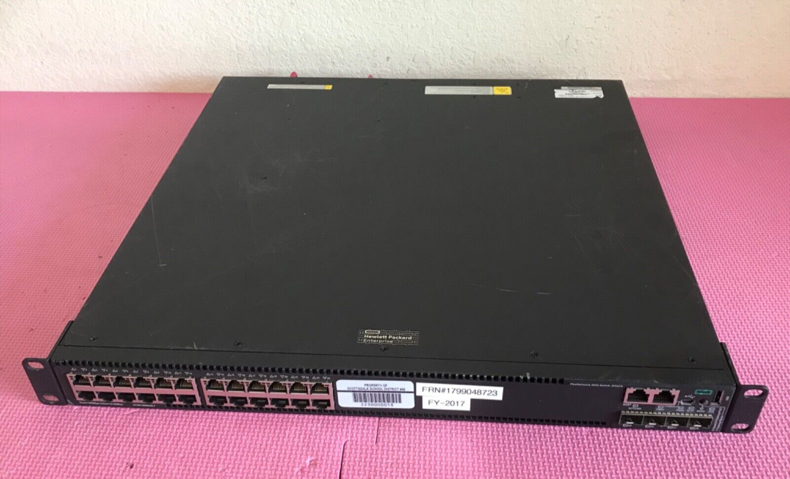 JH147A  HPE FlexNetwork 5510 24G PoE+ 4SFP+ HI 1-slot Switch #1