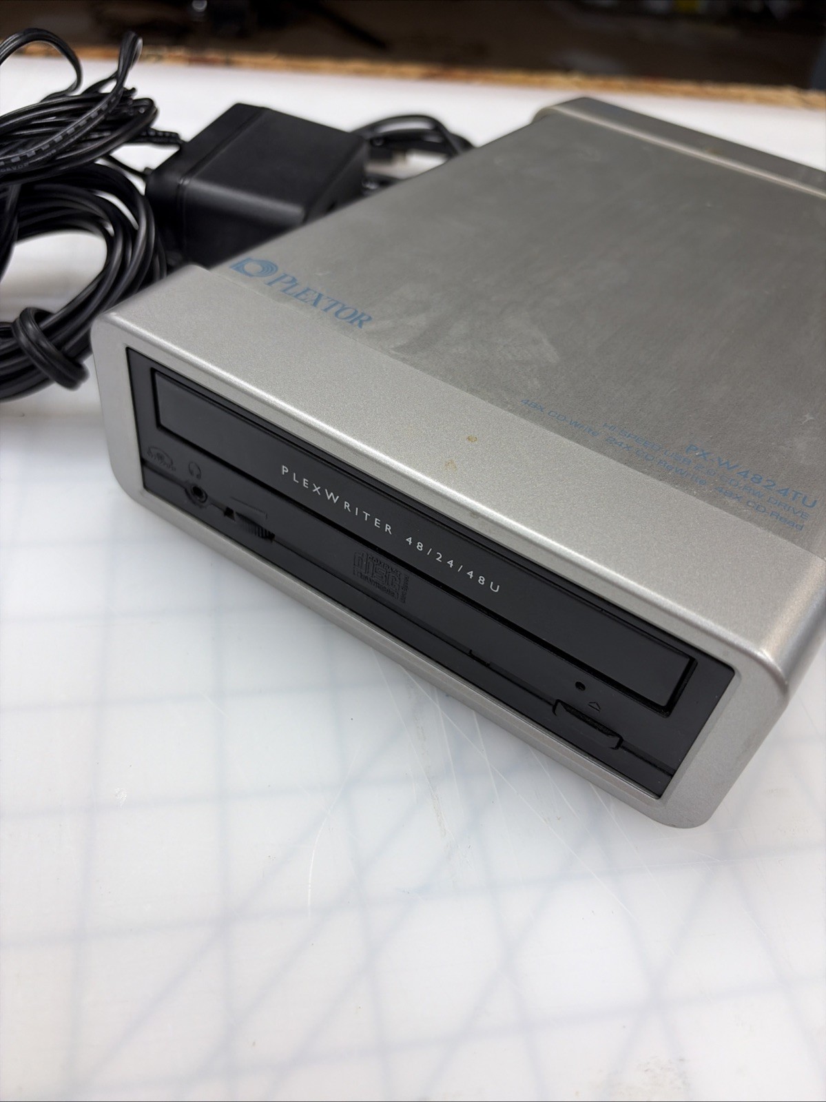 Plextor Plexwriter 48/24/48U USB 2.0 Hi-Speed CD-RW External Drive PX-W4824TU