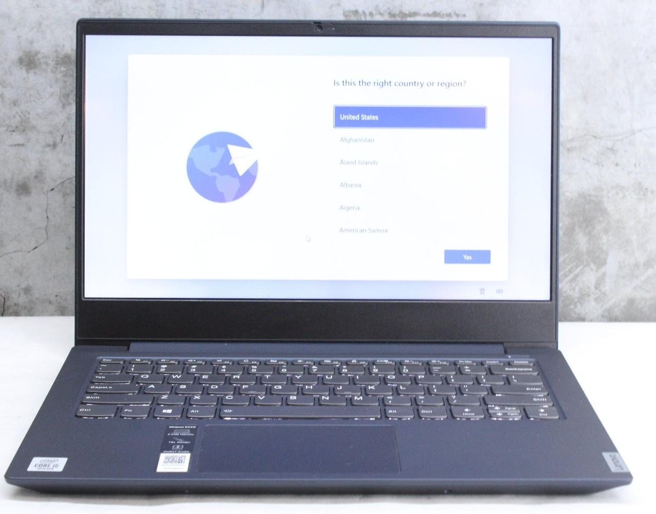 Lenovo IdeaPad S340 14IIL | i5-1035G1, 8GB Ram, 256GB NVMe, Grade B- Read