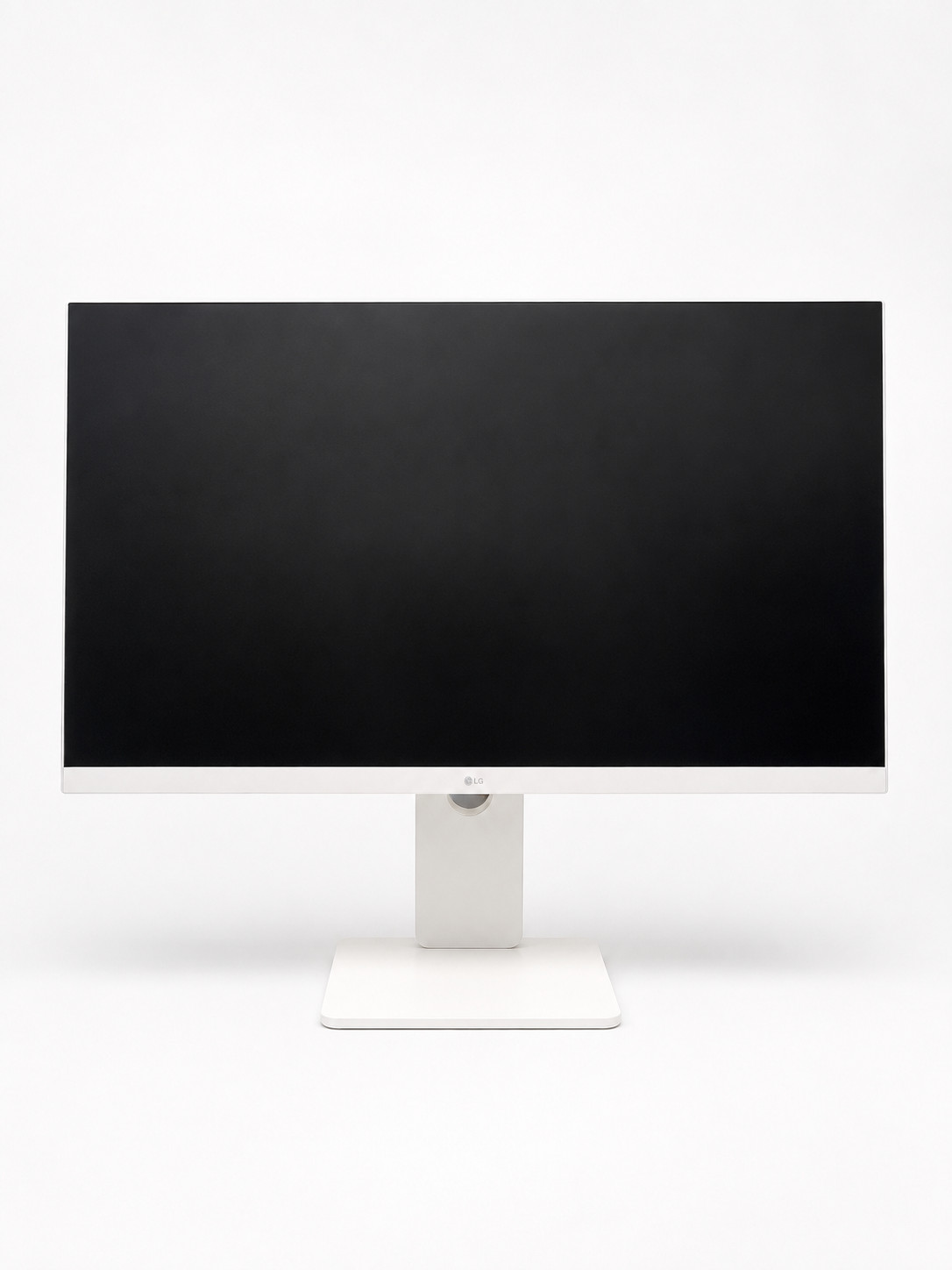 LG MyView 32SR85U-W 32" Class Webcam 4K UHD Smart LED Monitor, 16:9, White